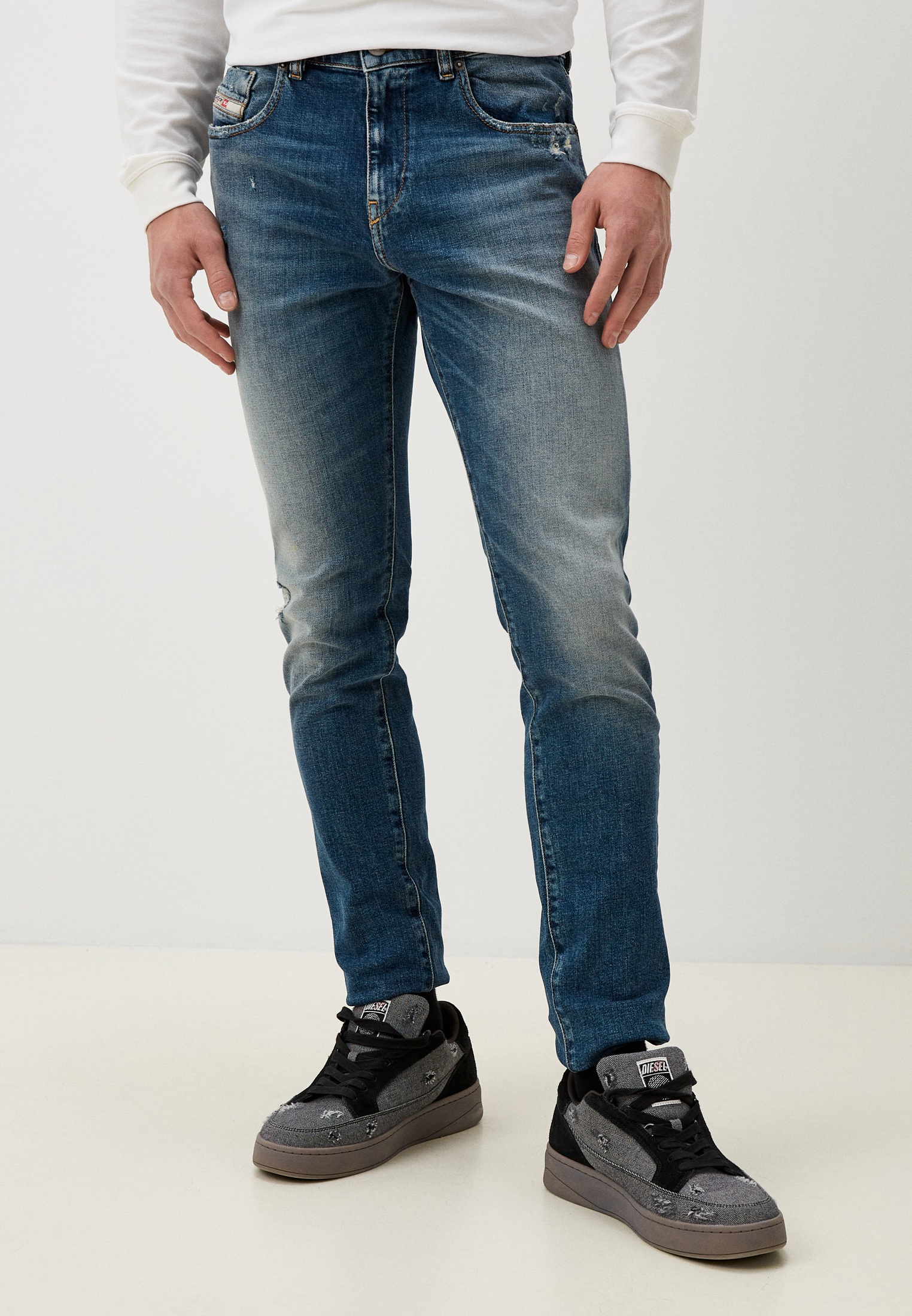 Мужские зауженные джинсы Diesel (Дизель) A0355809H45: изображение 1