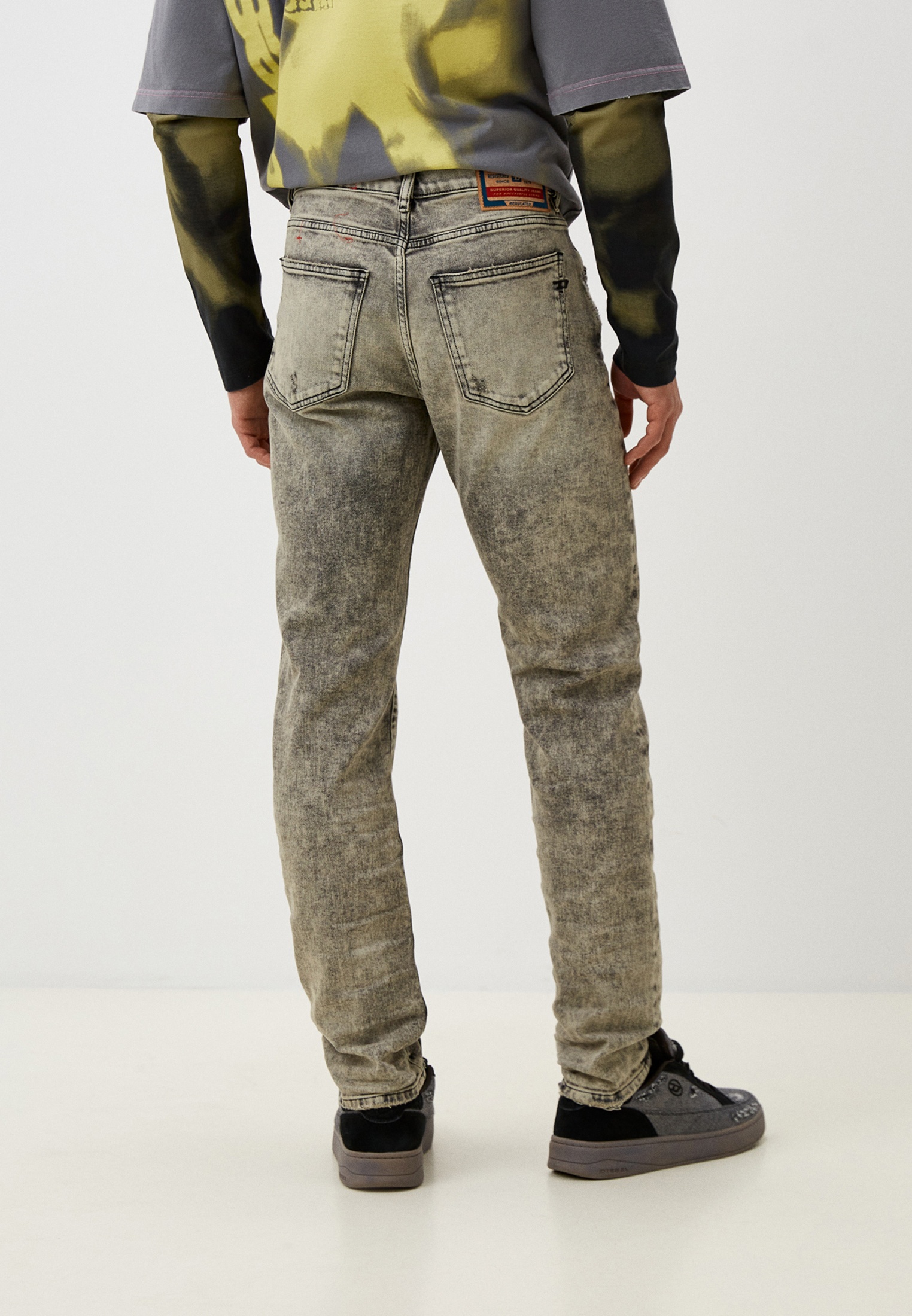 Мужские зауженные джинсы Diesel (Дизель) A0355809H56: изображение 3