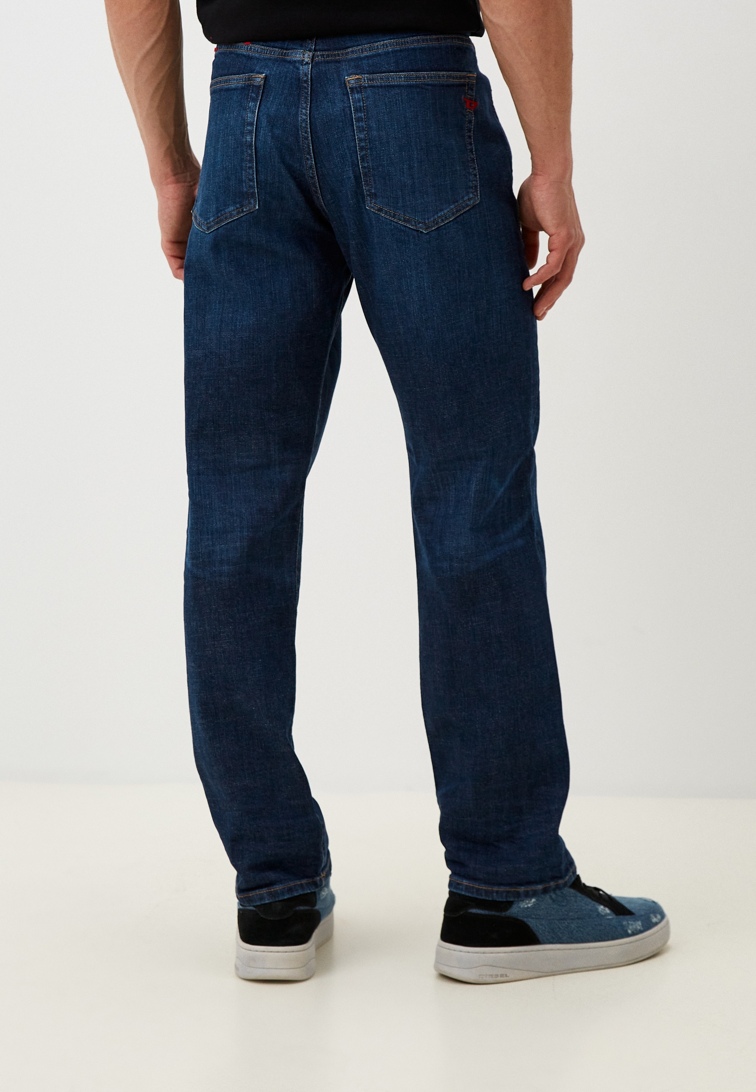 Мужские прямые джинсы Diesel (Дизель) A051560PFAZ: изображение 3