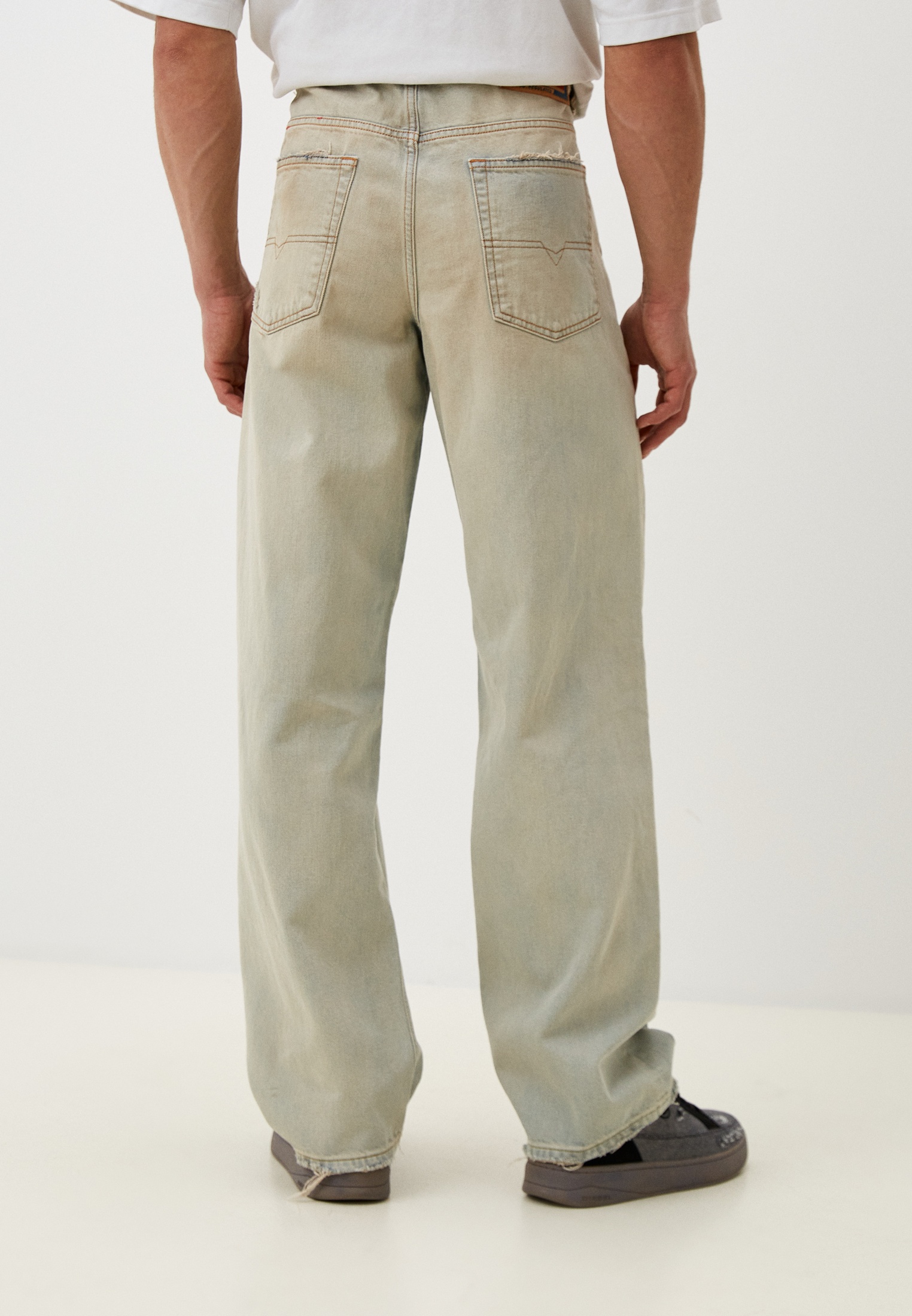Мужские прямые джинсы Diesel (Дизель) A1159809H60: изображение 3