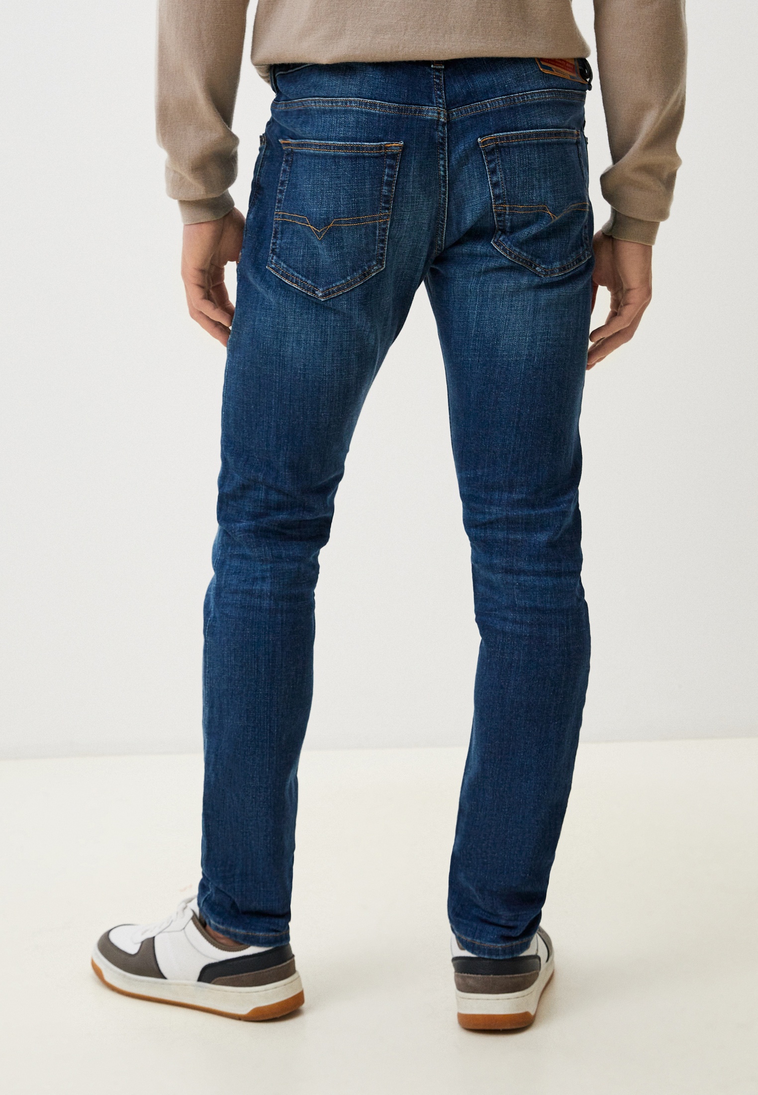 Мужские зауженные джинсы Diesel (Дизель) 00SID90IHAR: изображение 3
