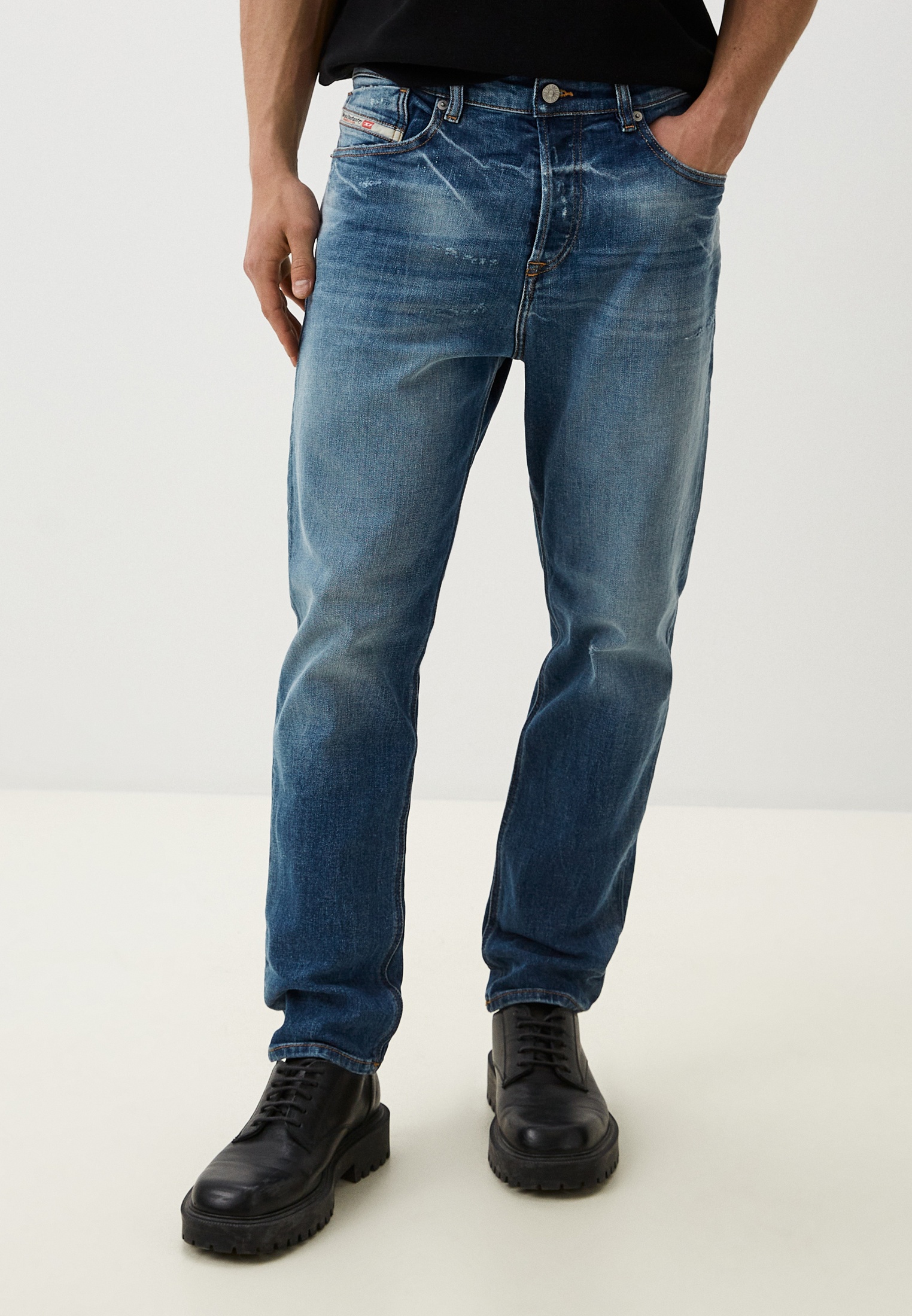 Мужские зауженные джинсы Diesel (Дизель) A0357109E16