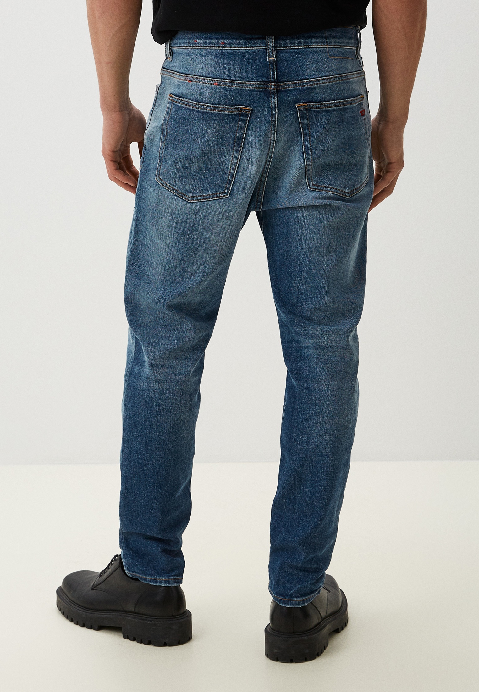 Мужские зауженные джинсы Diesel (Дизель) A0357109E16: изображение 3
