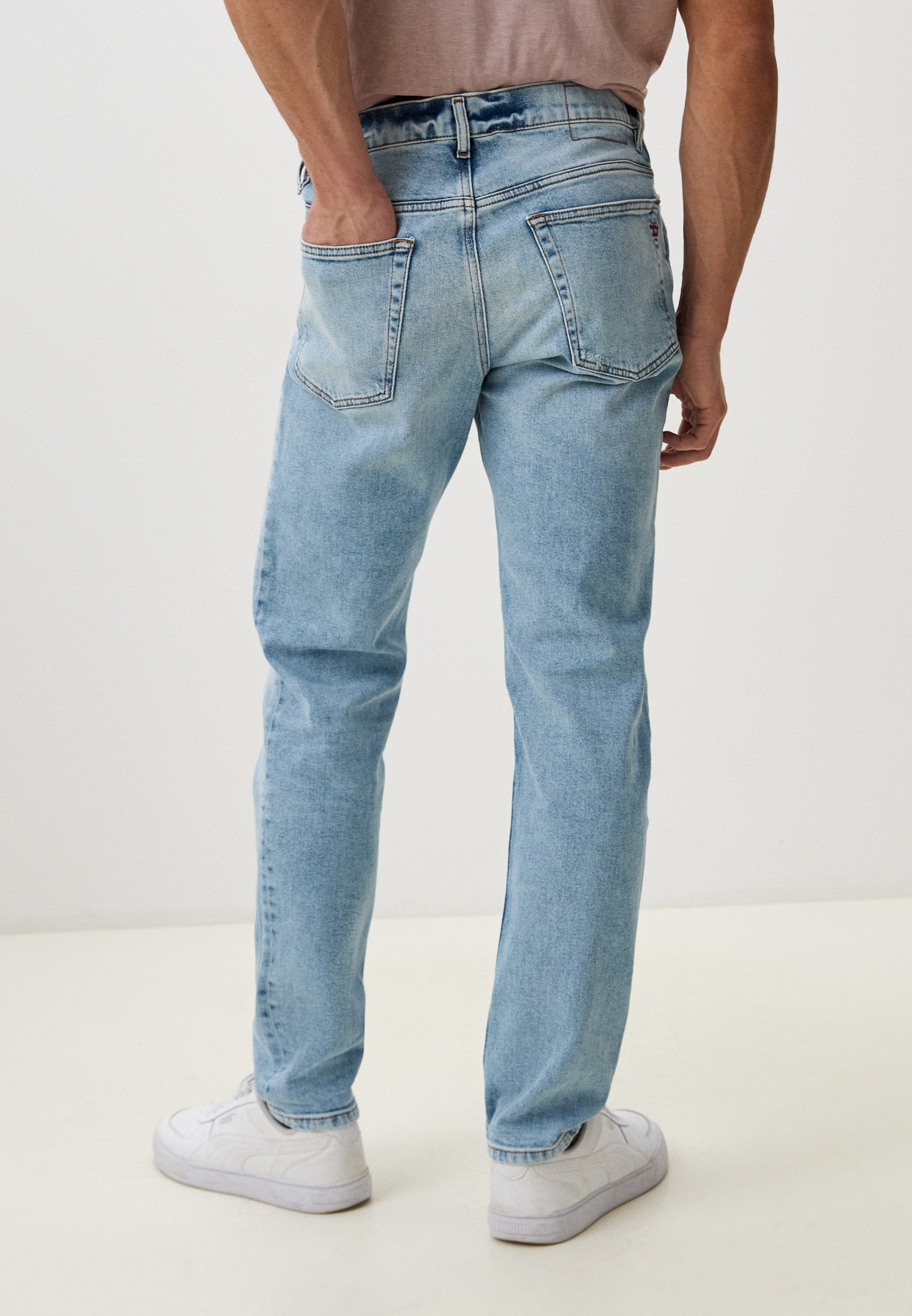 Мужские зауженные джинсы Diesel (Дизель) A0357309E81: изображение 3