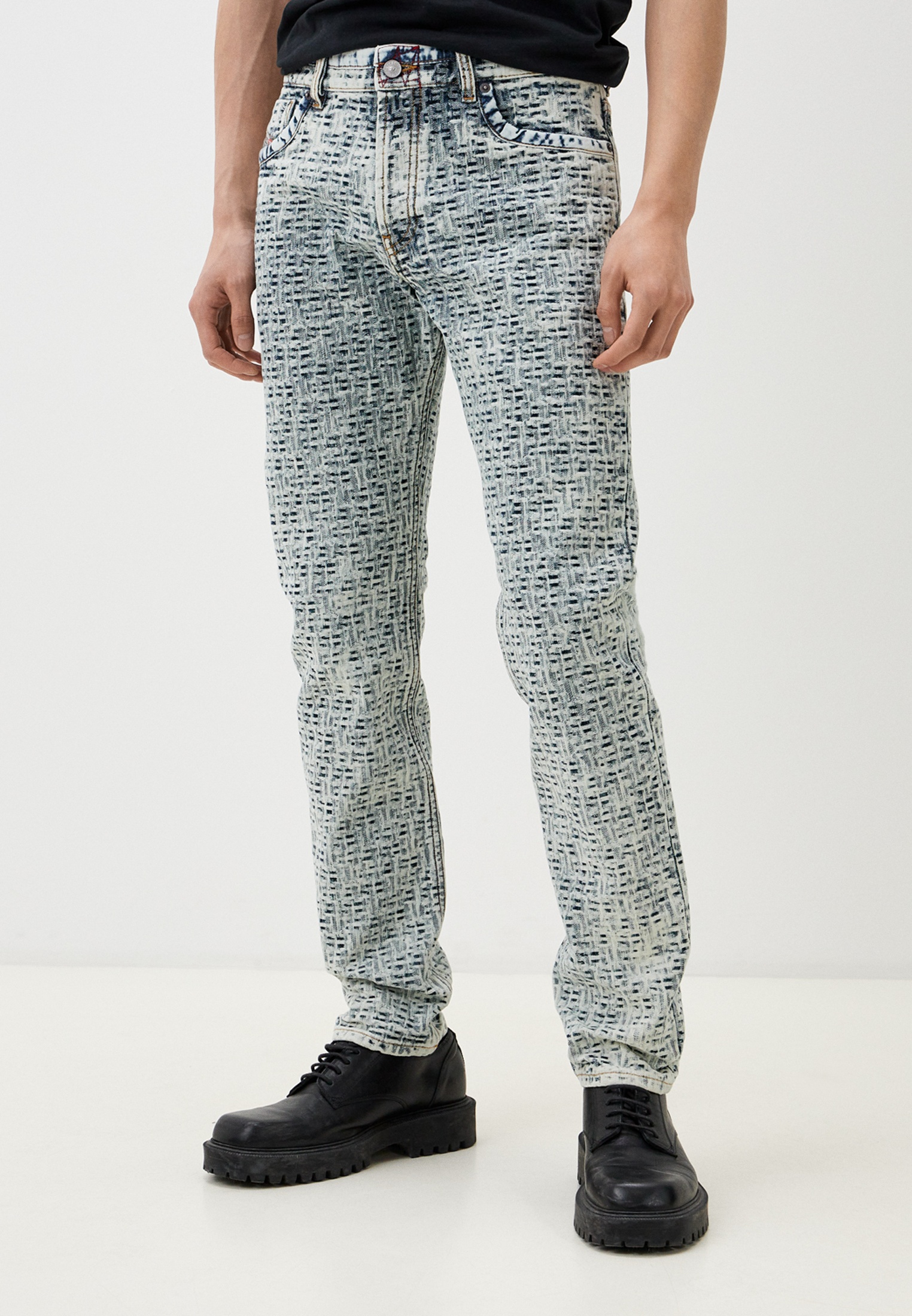 Мужские зауженные джинсы Diesel (Дизель) A056450EMAA: изображение 1