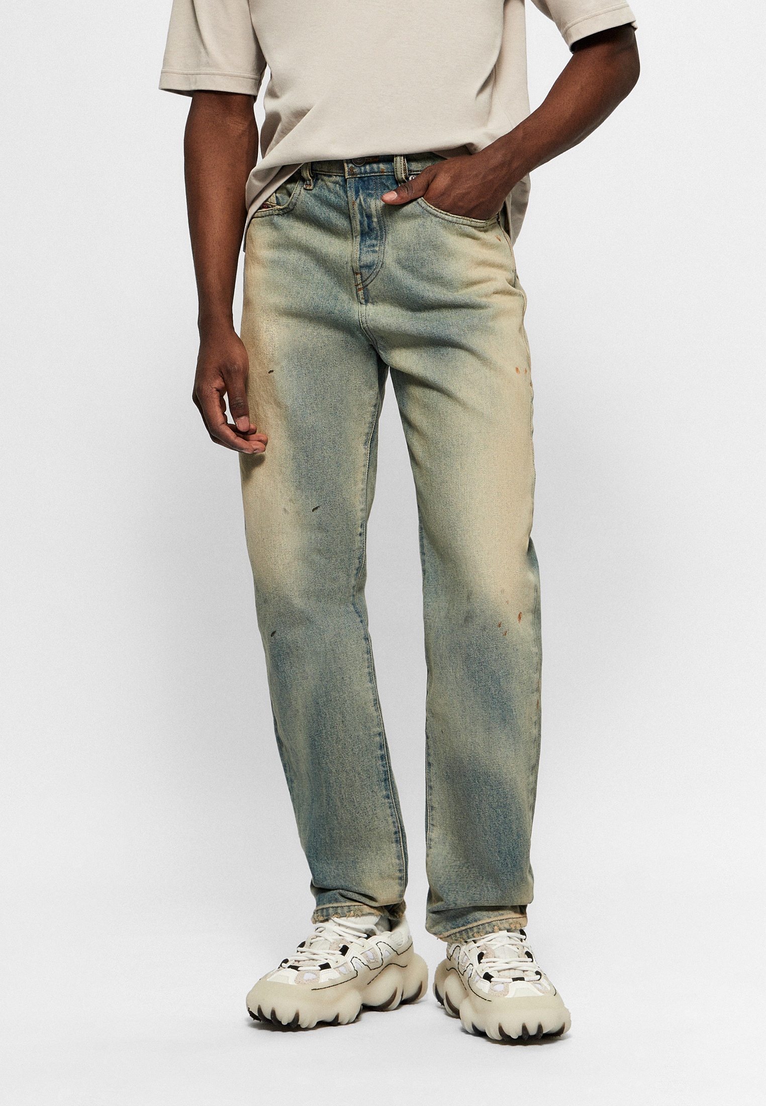 Мужские прямые джинсы Diesel (Дизель) A106480ENAV: изображение 1
