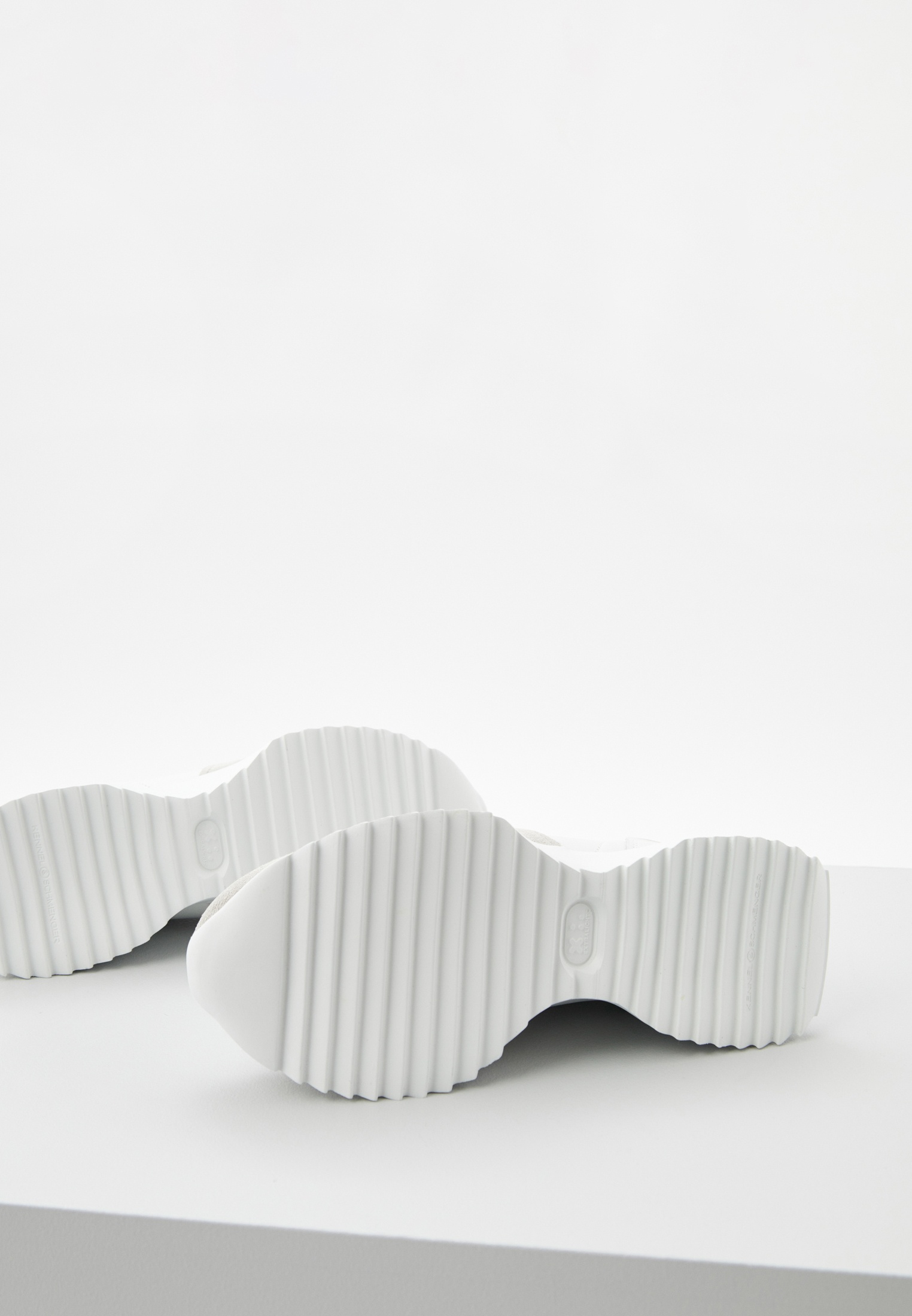 Женские кроссовки Kennel & Schmenger 31-18140 купить за 20000 руб.