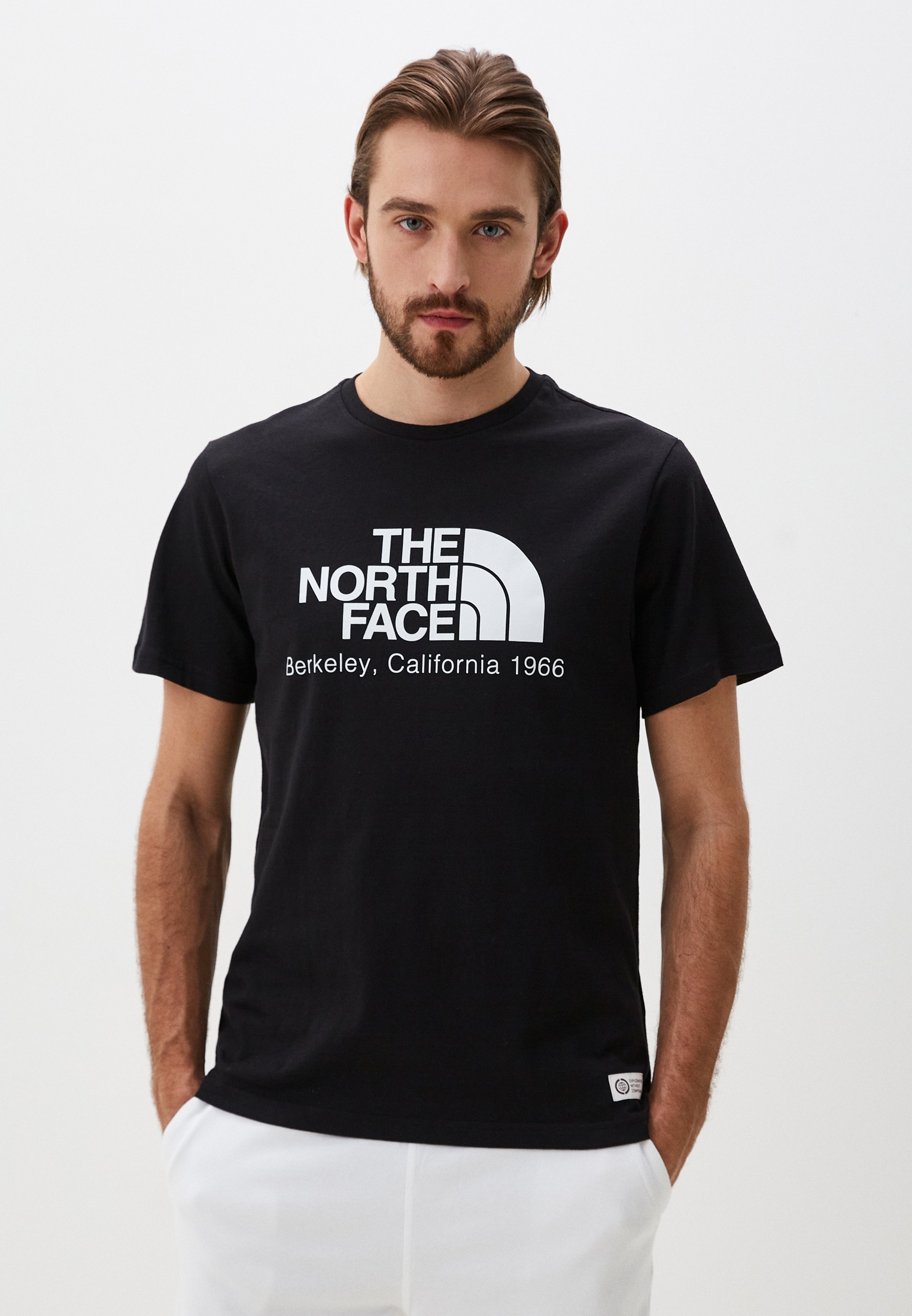 Футболка The North Face (Зе Норт Фейс) NF0A87U5