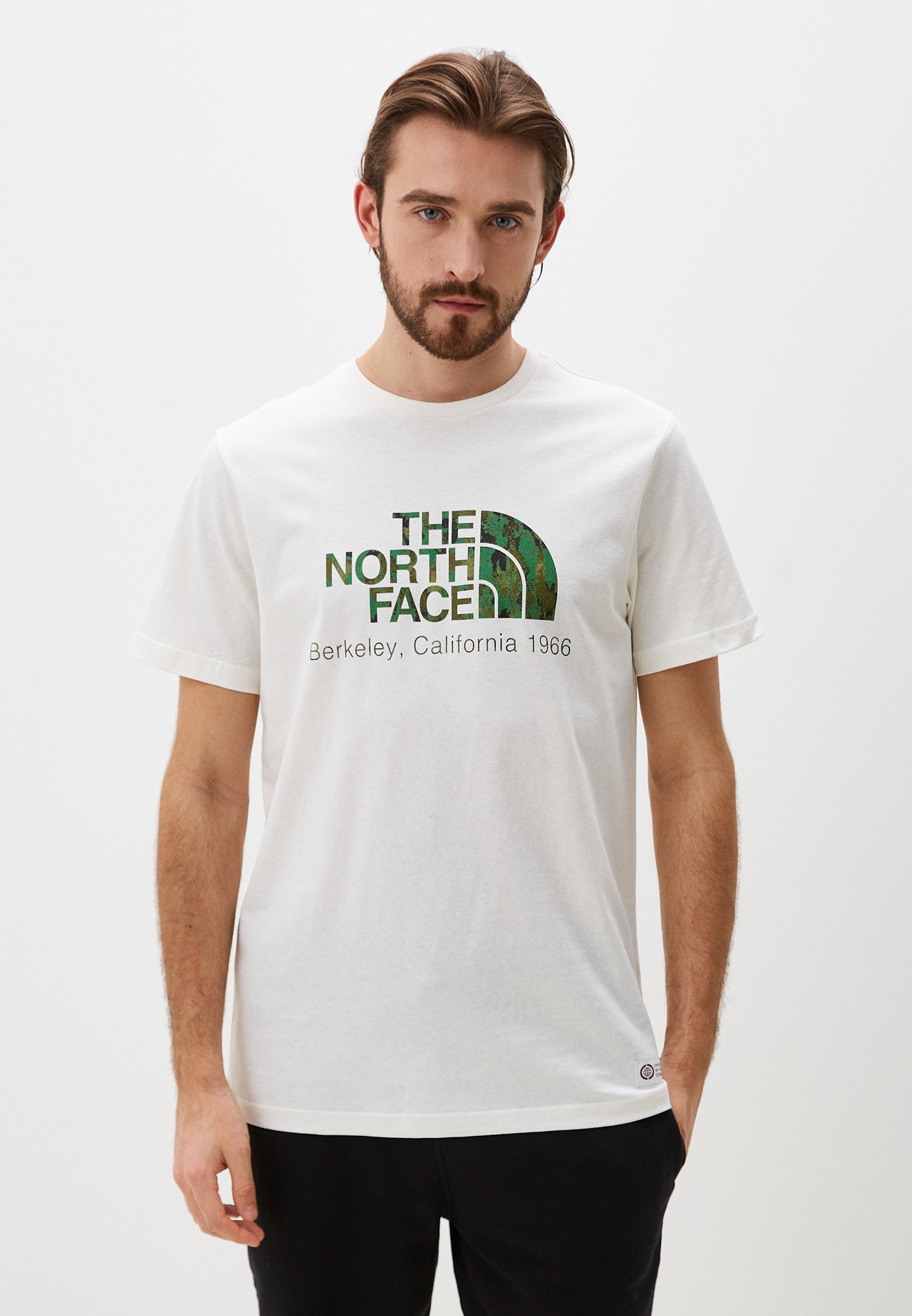Футболка The North Face (Зе Норт Фейс) NF0A87U5