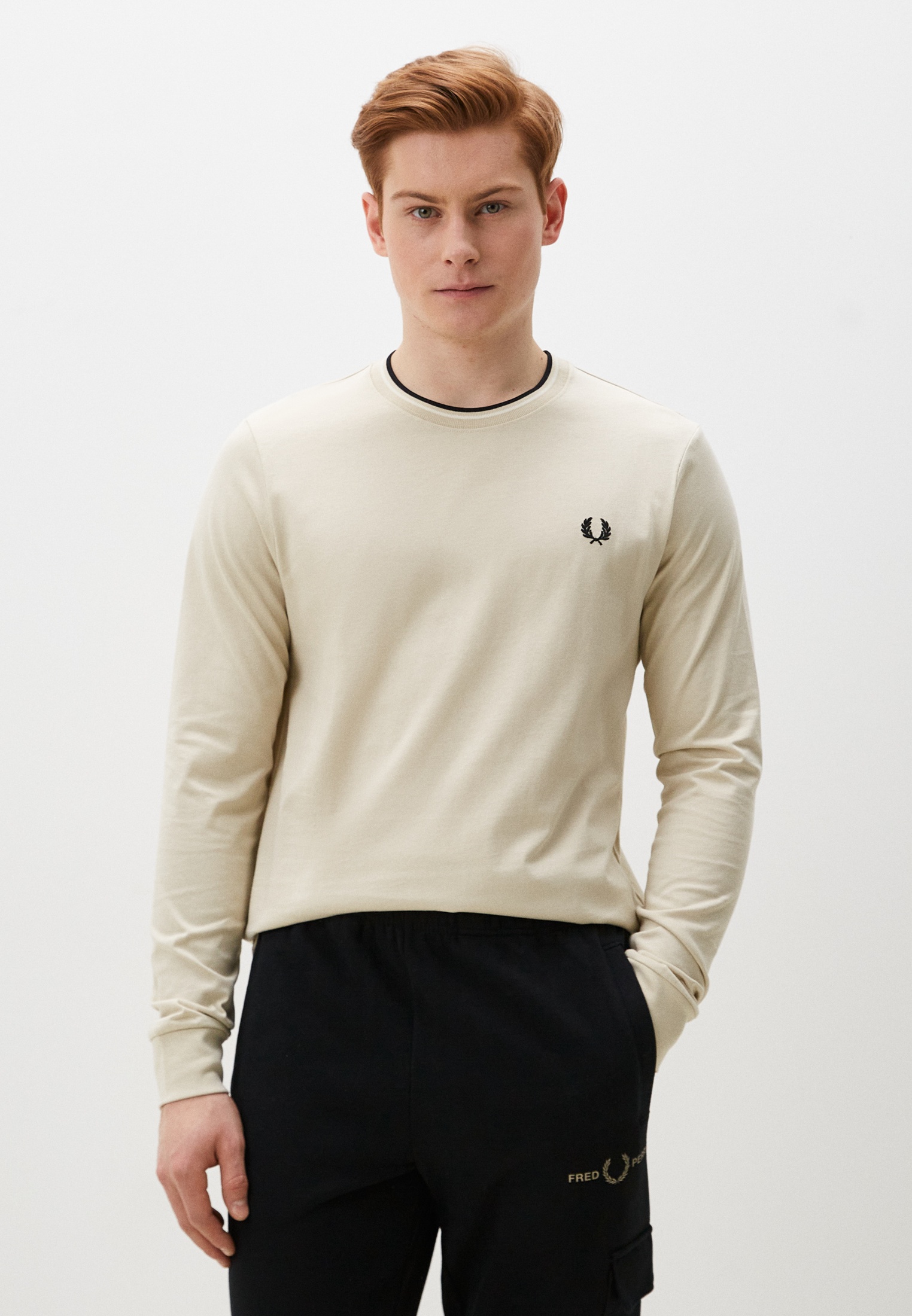 Футболка с длинным рукавом Fred Perry (Фред Перри) M9602