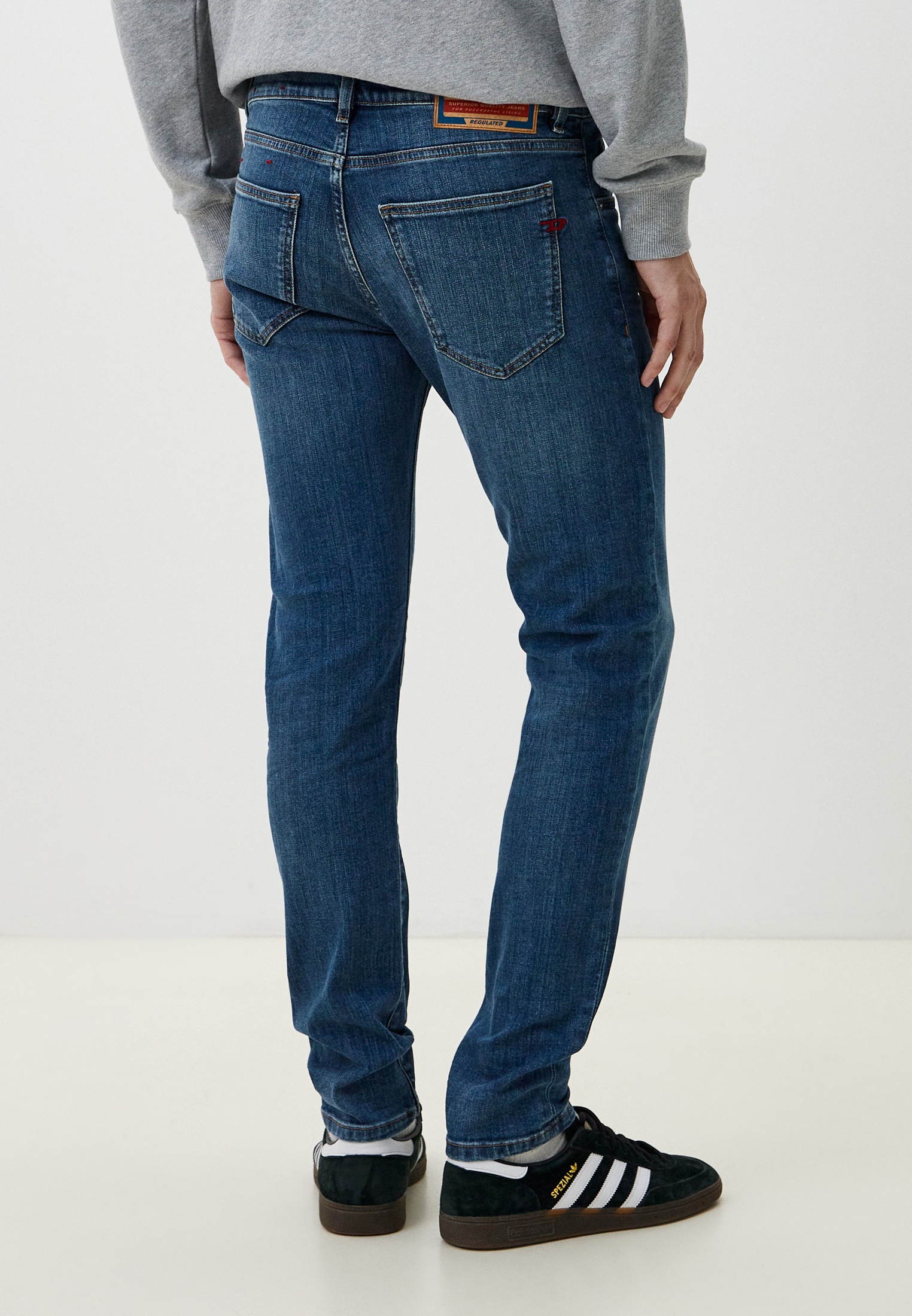 Мужские зауженные джинсы Diesel (Дизель) A035580KIAL: изображение 3