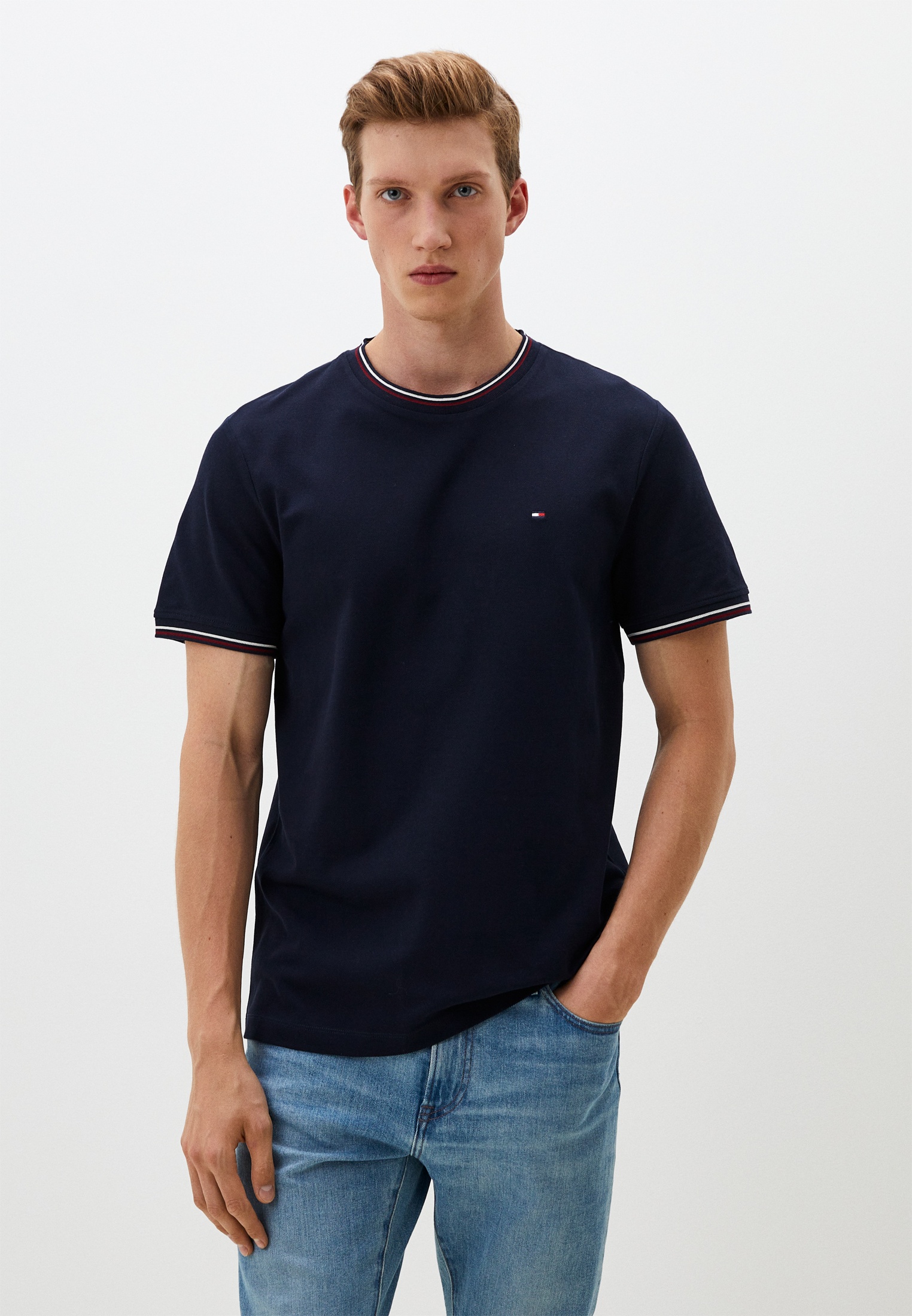 Мужские футболки Tommy Hilfiger - купить мужскую футболку Томми ...