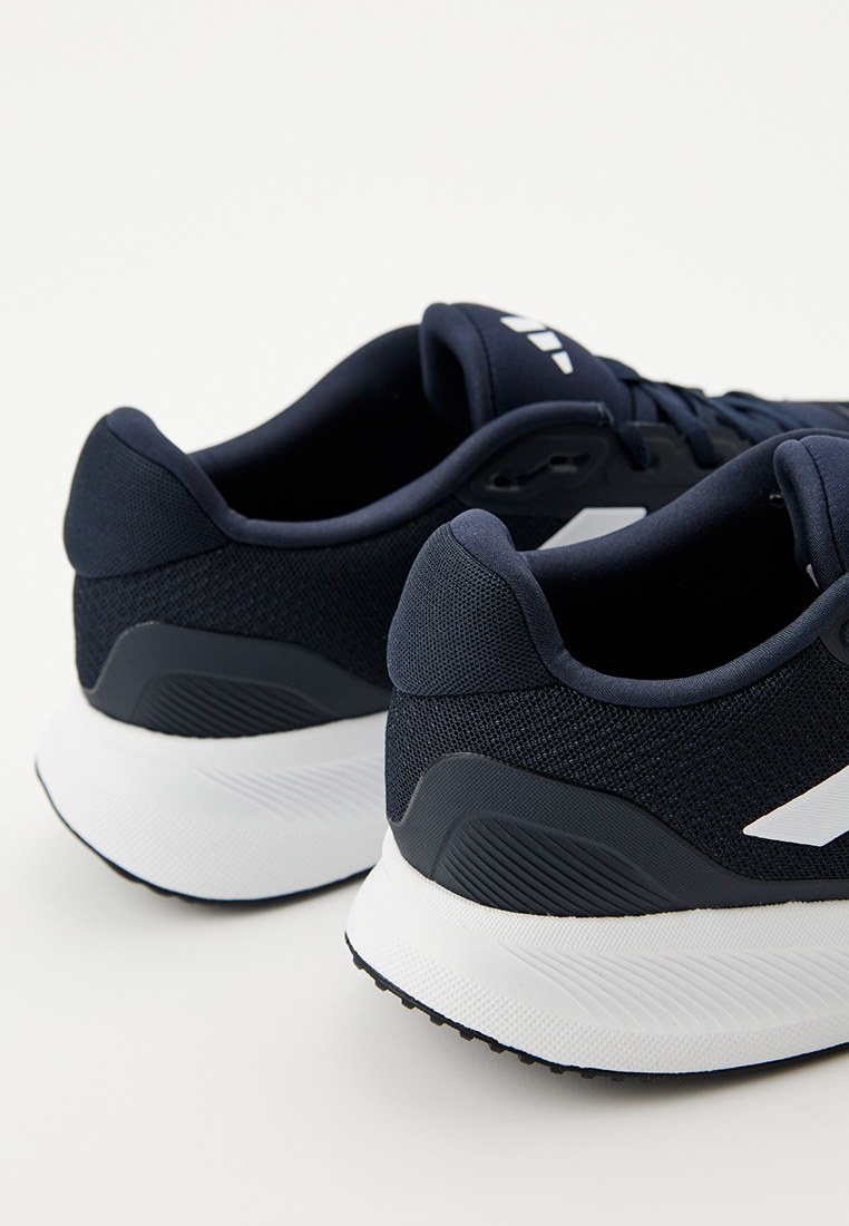 Мужские кроссовки Adidas (Адидас) IE8809: изображение 4