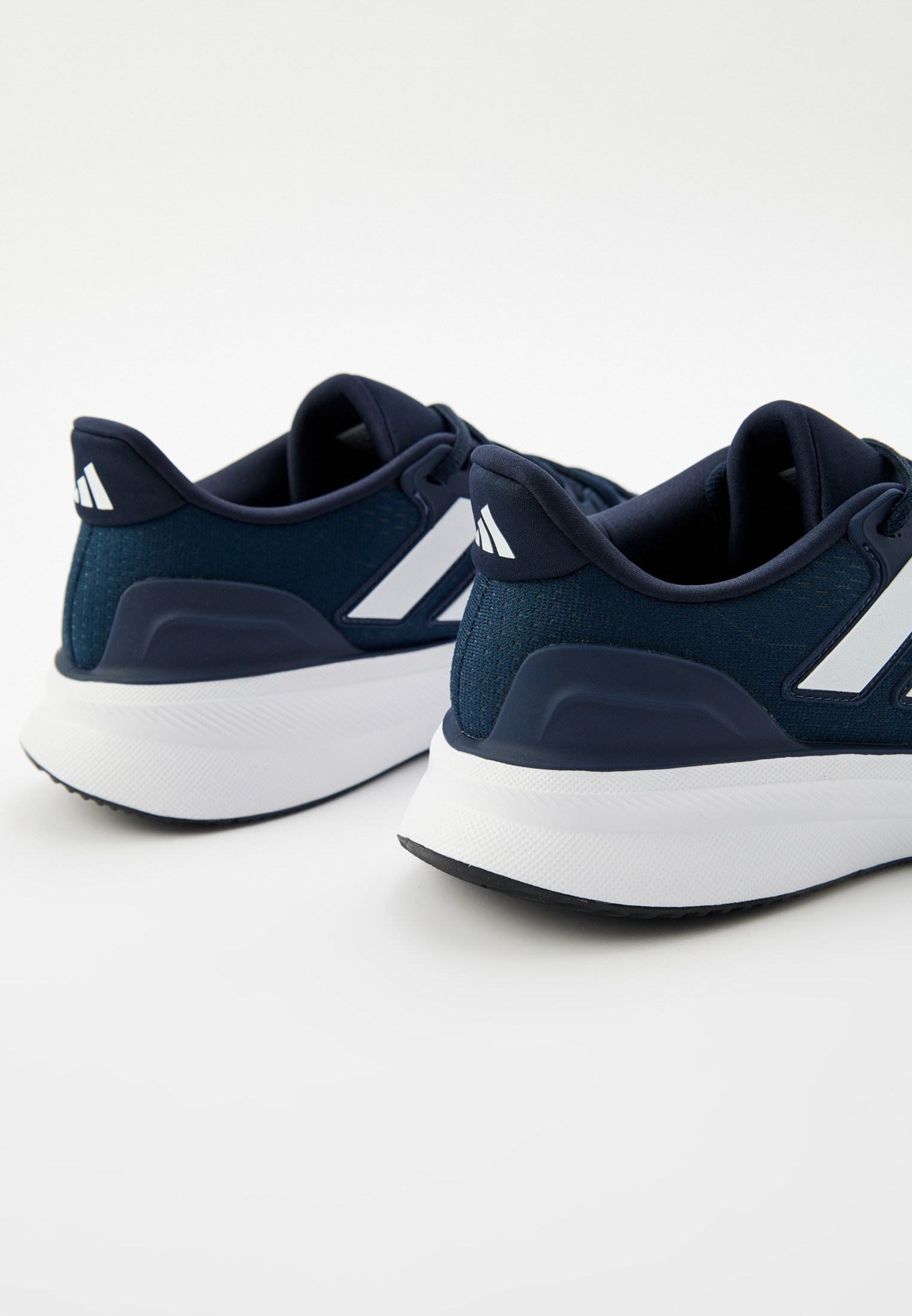 Мужские кроссовки Adidas (Адидас) IE8792: изображение 4