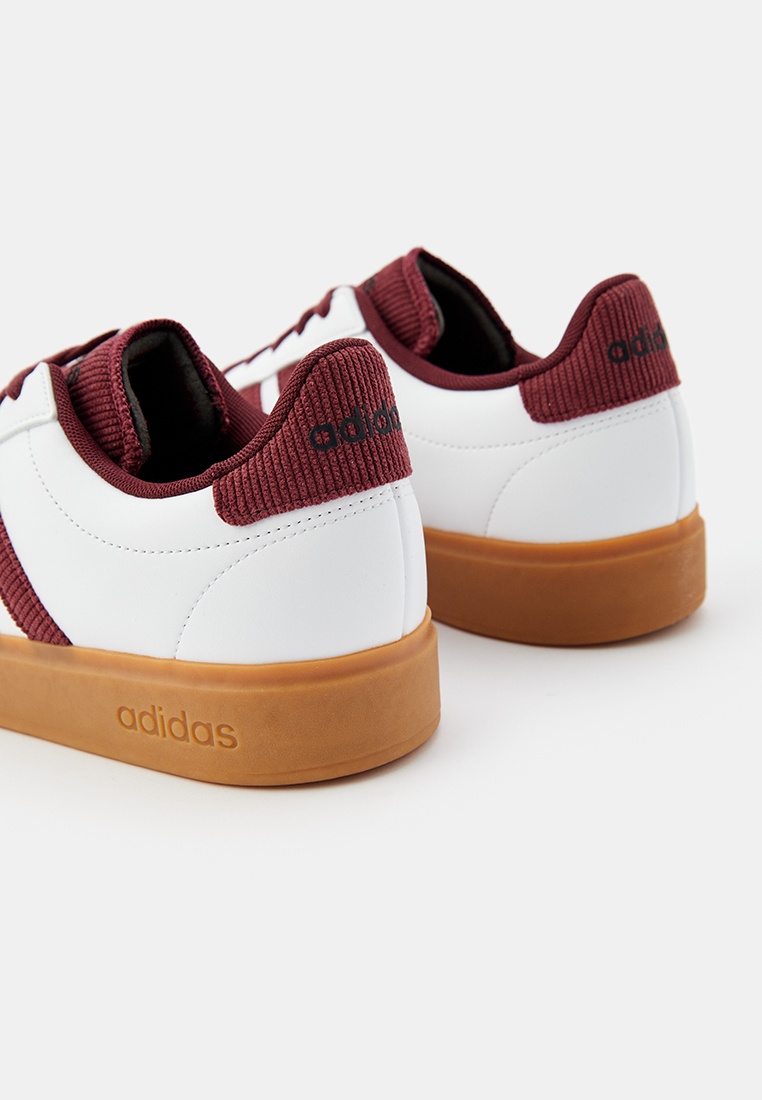 Мужские кеды Adidas (Адидас) IH4803: изображение 4