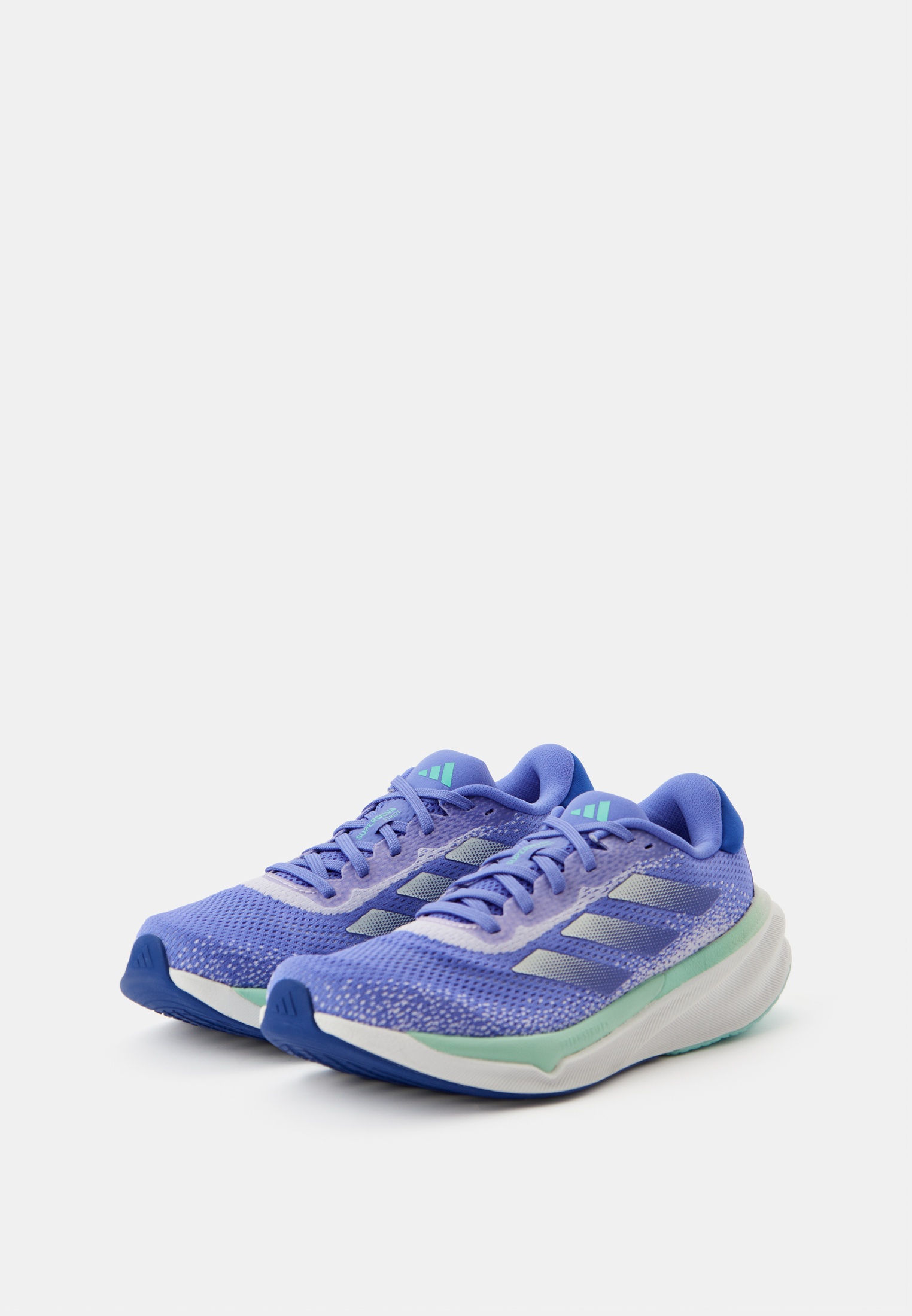 Женские кроссовки Adidas (Адидас) ID3695 купить за 9999 руб.
