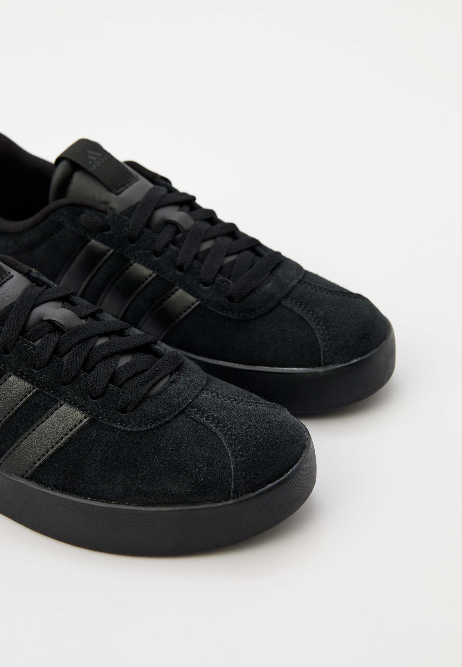 Мужские кеды Adidas (Адидас) ID9184: изображение 2