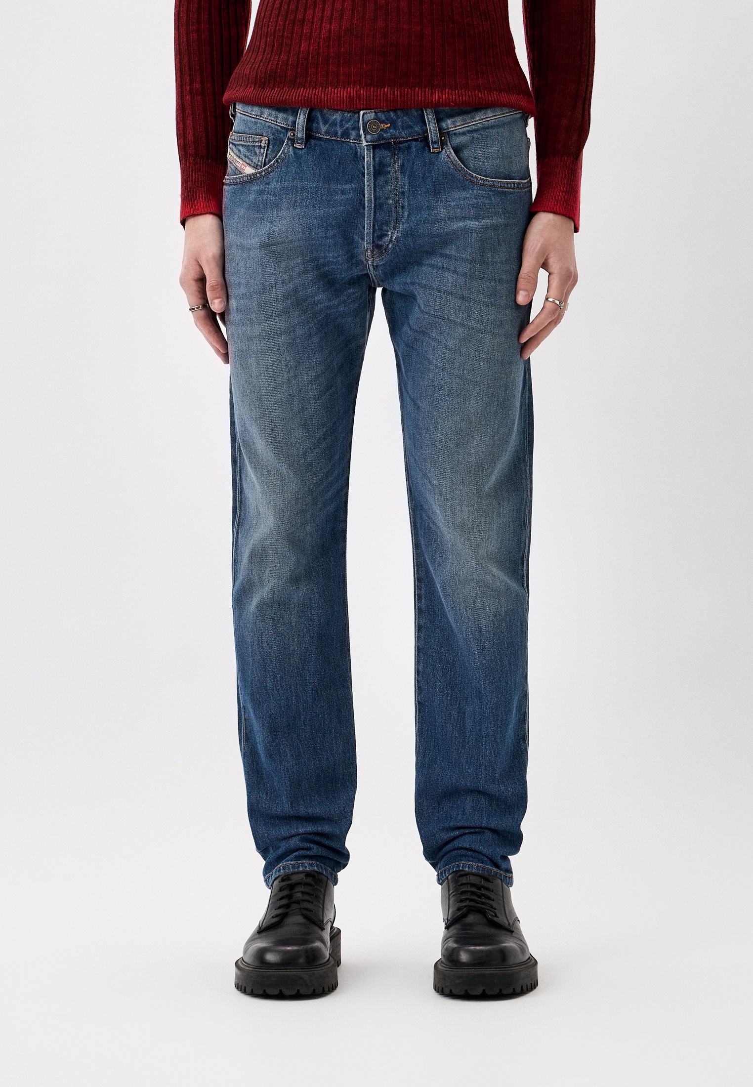 Мужские зауженные джинсы Diesel (Дизель) A0039409G83