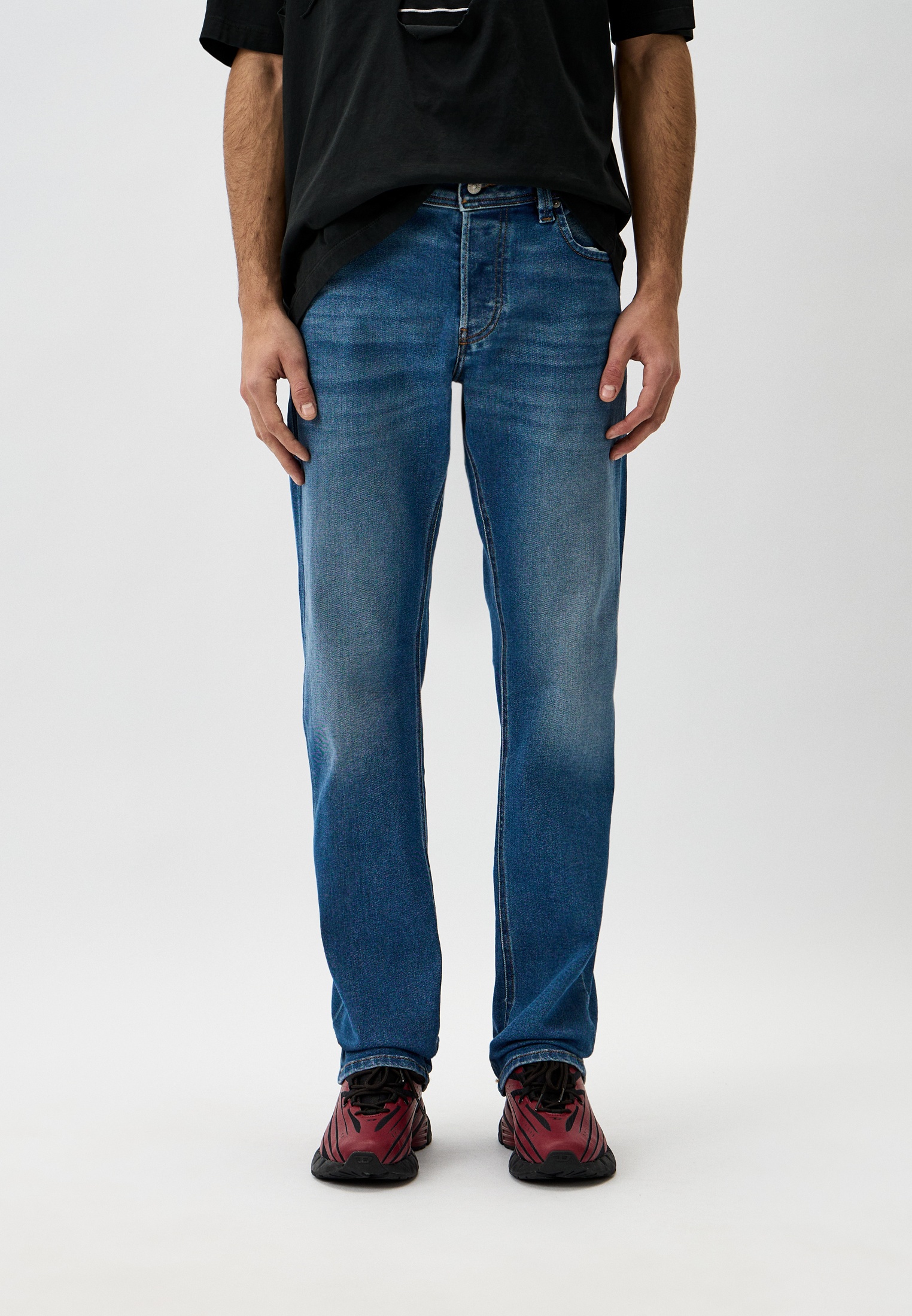 Мужские прямые джинсы Diesel (Дизель) A00892R09DB