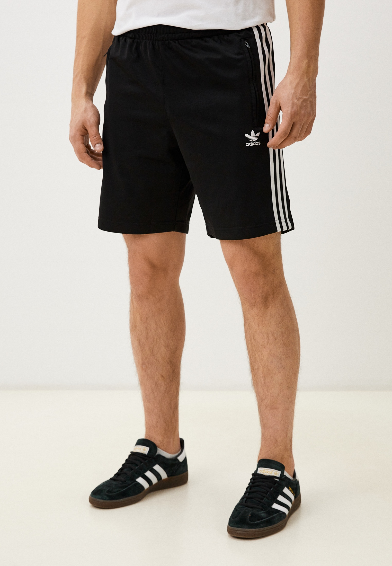 Мужские шорты Adidas Originals (Адидас Ориджиналс) IU2368