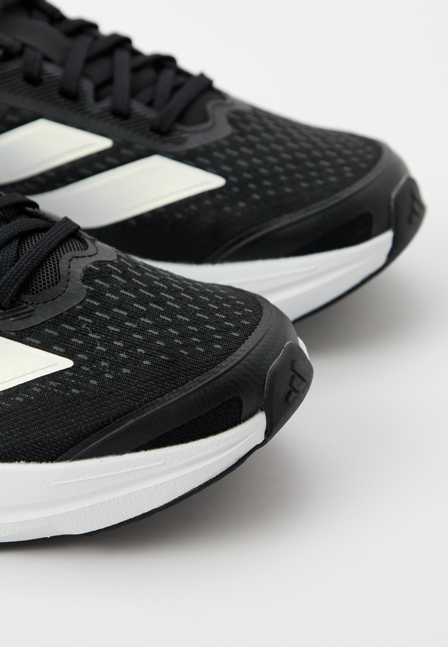 Мужские кроссовки Adidas (Адидас) IH8218: изображение 2