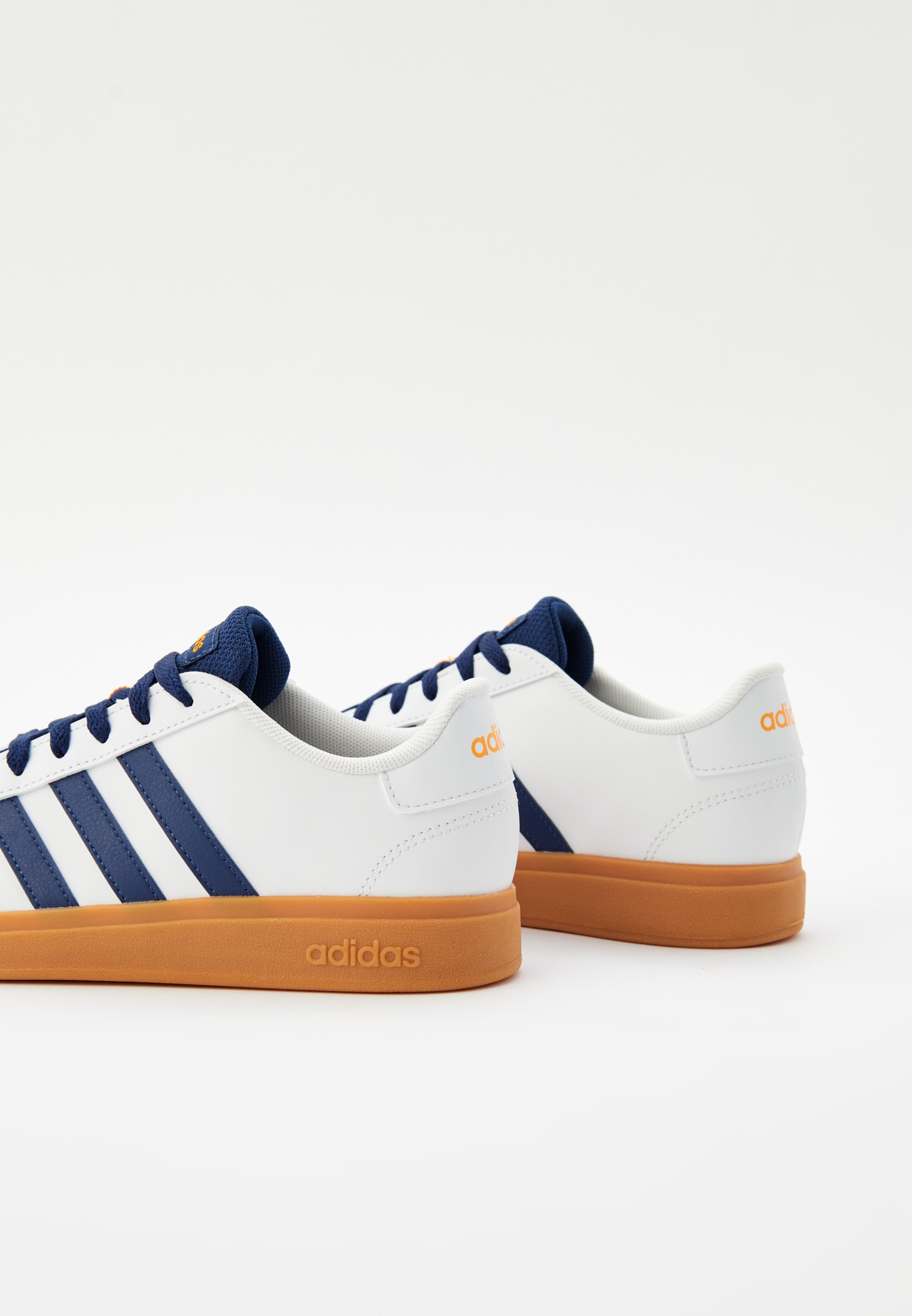 Мужские кеды Adidas (Адидас) JI0969: изображение 4