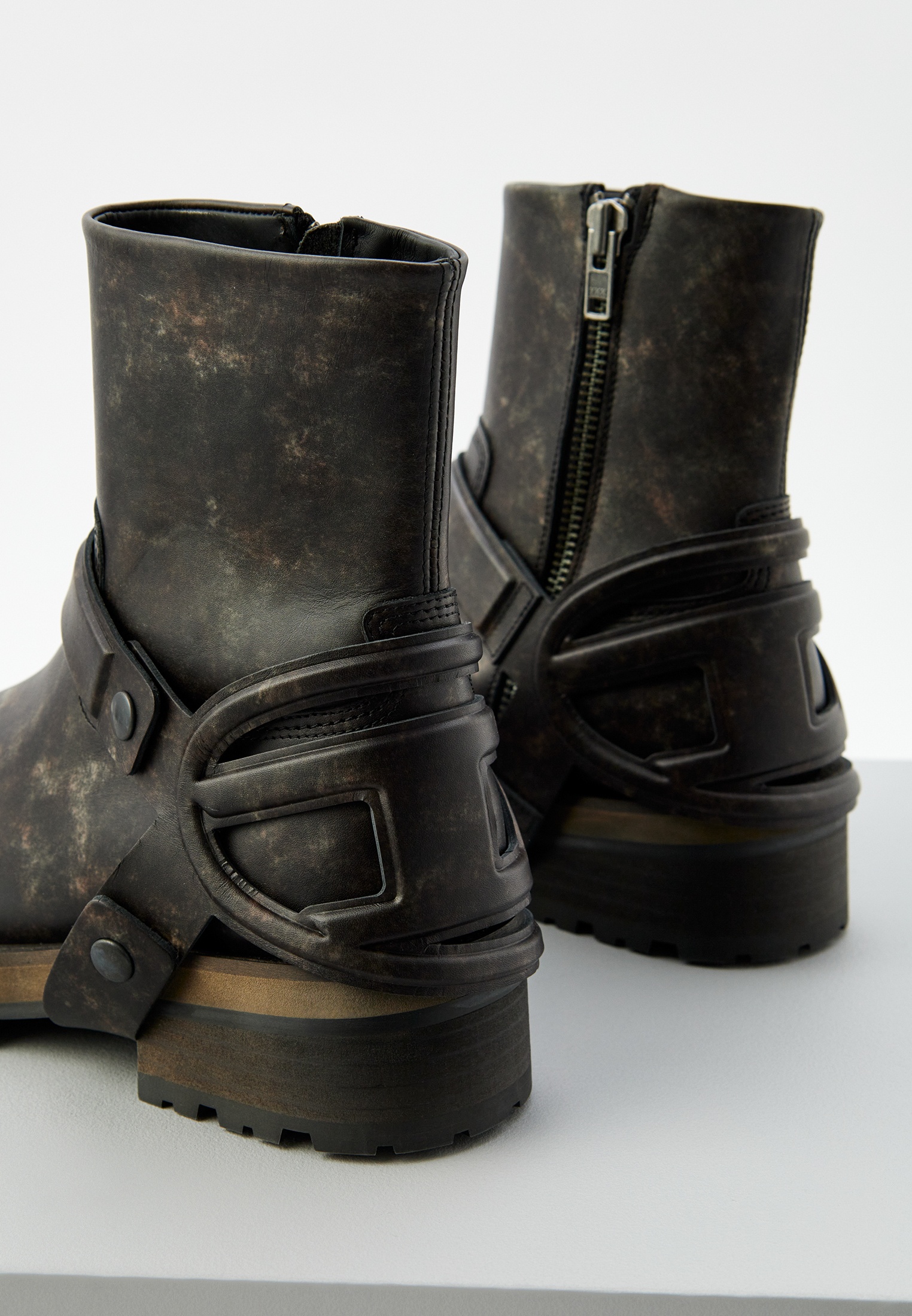 Мужские ботинки Diesel (Дизель) Y03433P4792: изображение 4