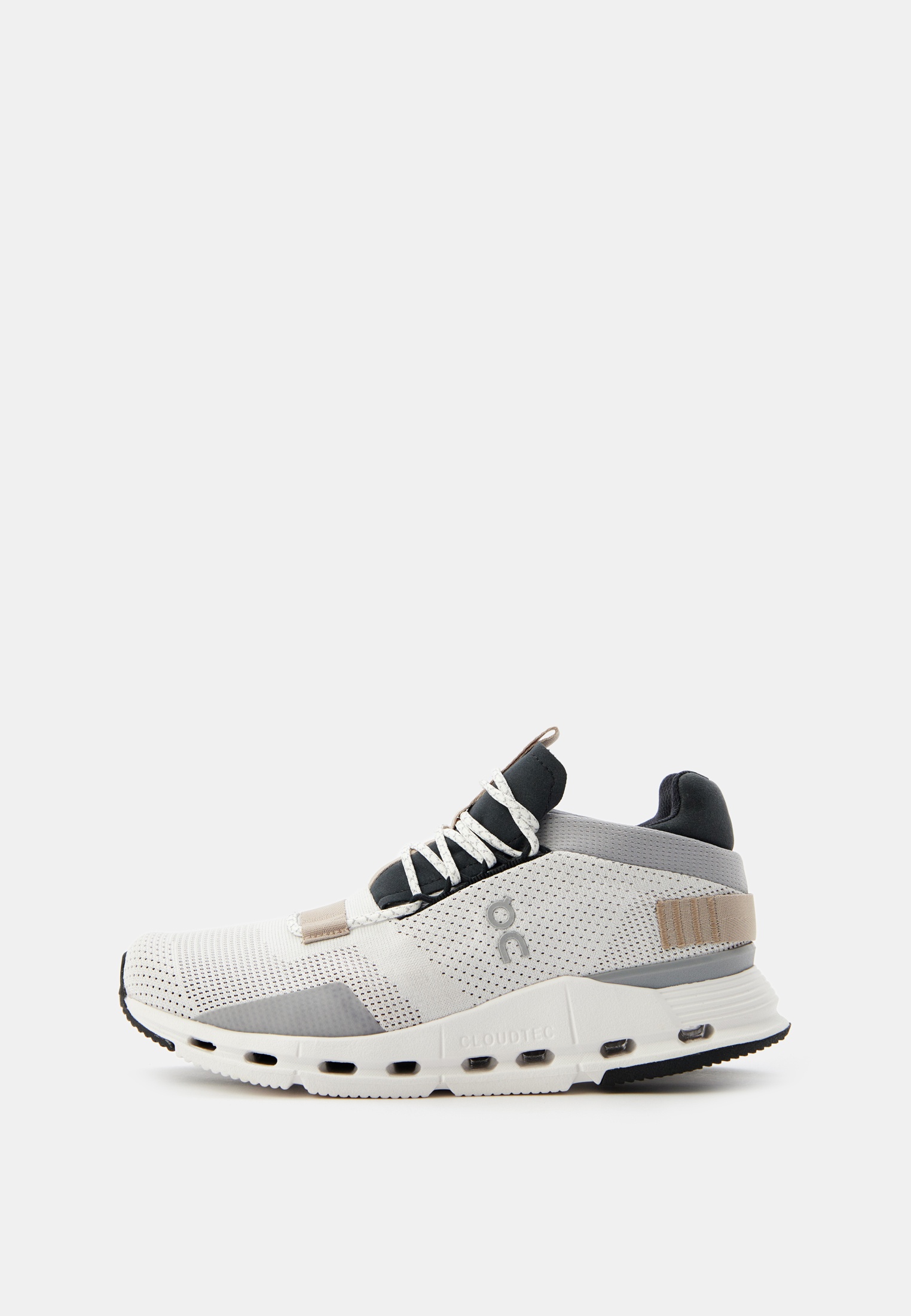 Женские кроссовки On 26.98488