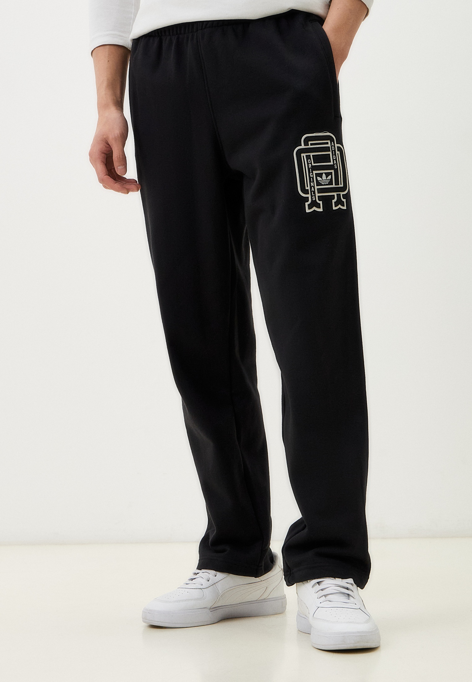 Мужские брюки Adidas Originals (Адидас Ориджиналс) JD3331