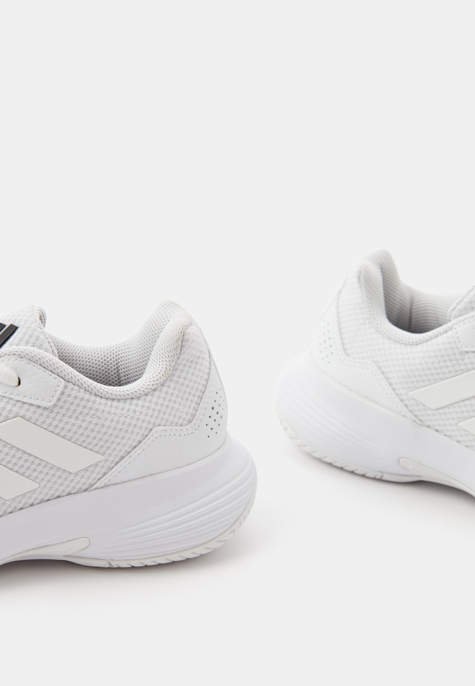 Мужские кроссовки Adidas (Адидас) IG9568: изображение 4