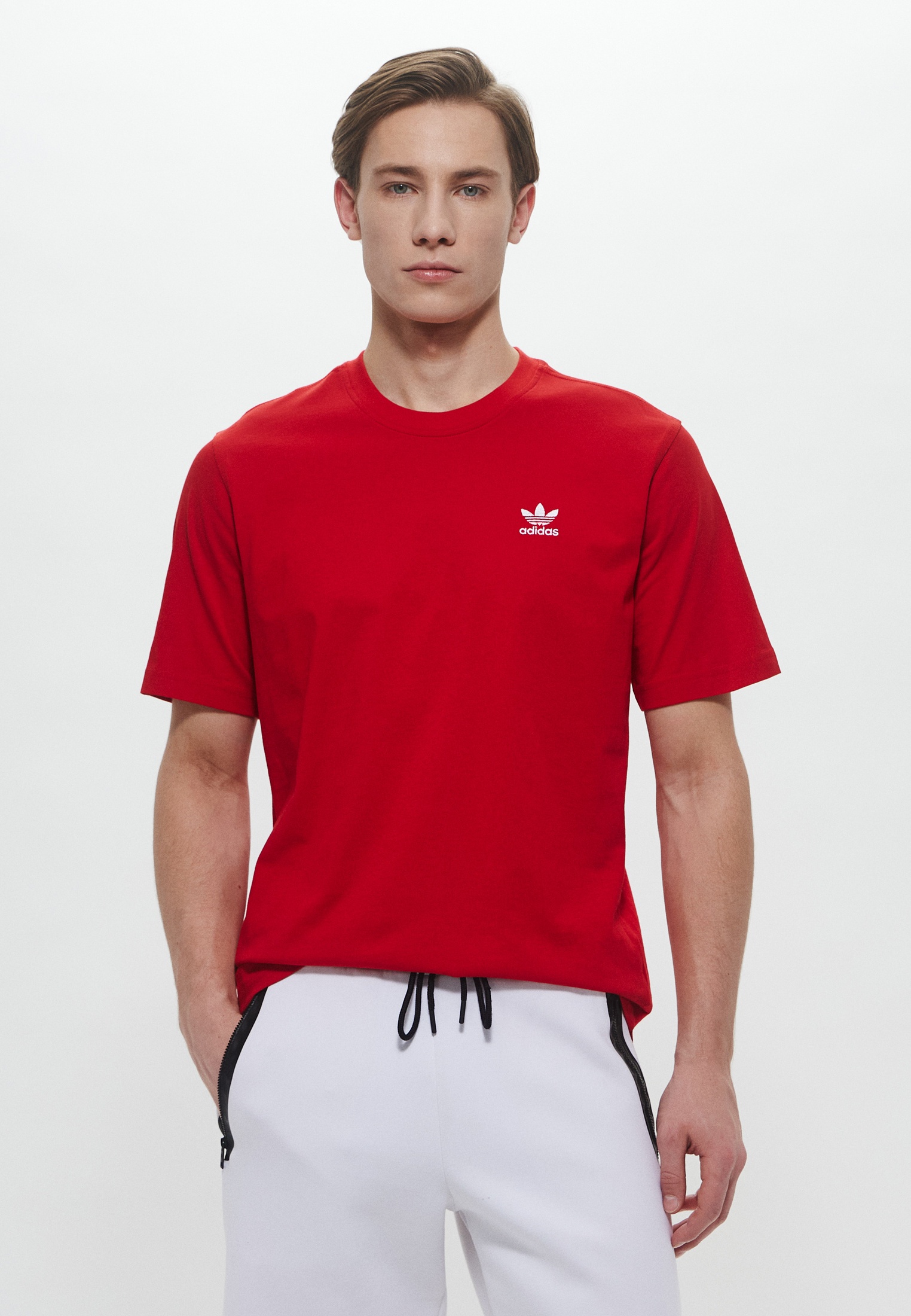 Футболка Adidas Originals (Адидас Ориджиналс) Футболка adidas Originals