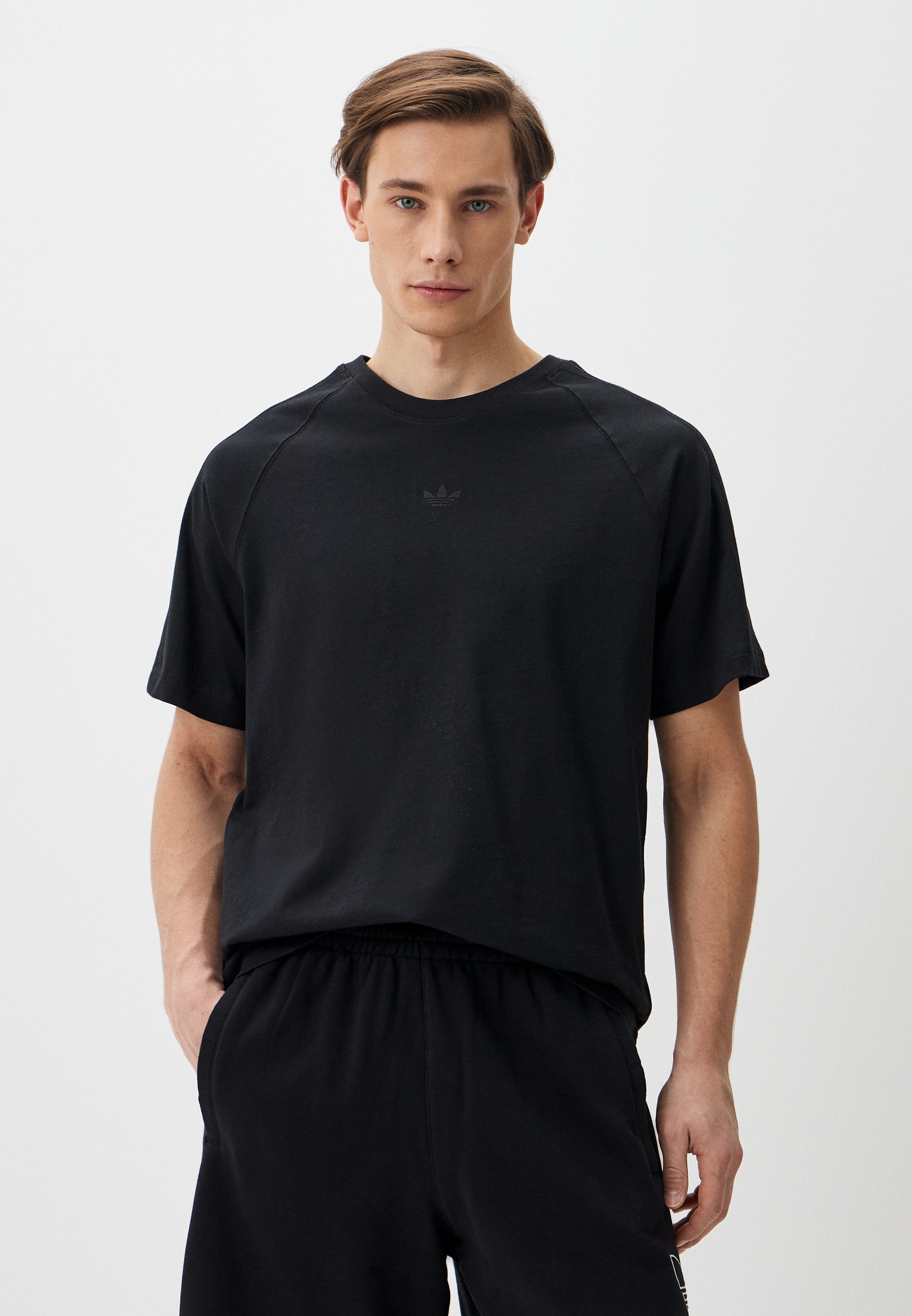 Футболка Adidas Originals (Адидас Ориджиналс) JC9570