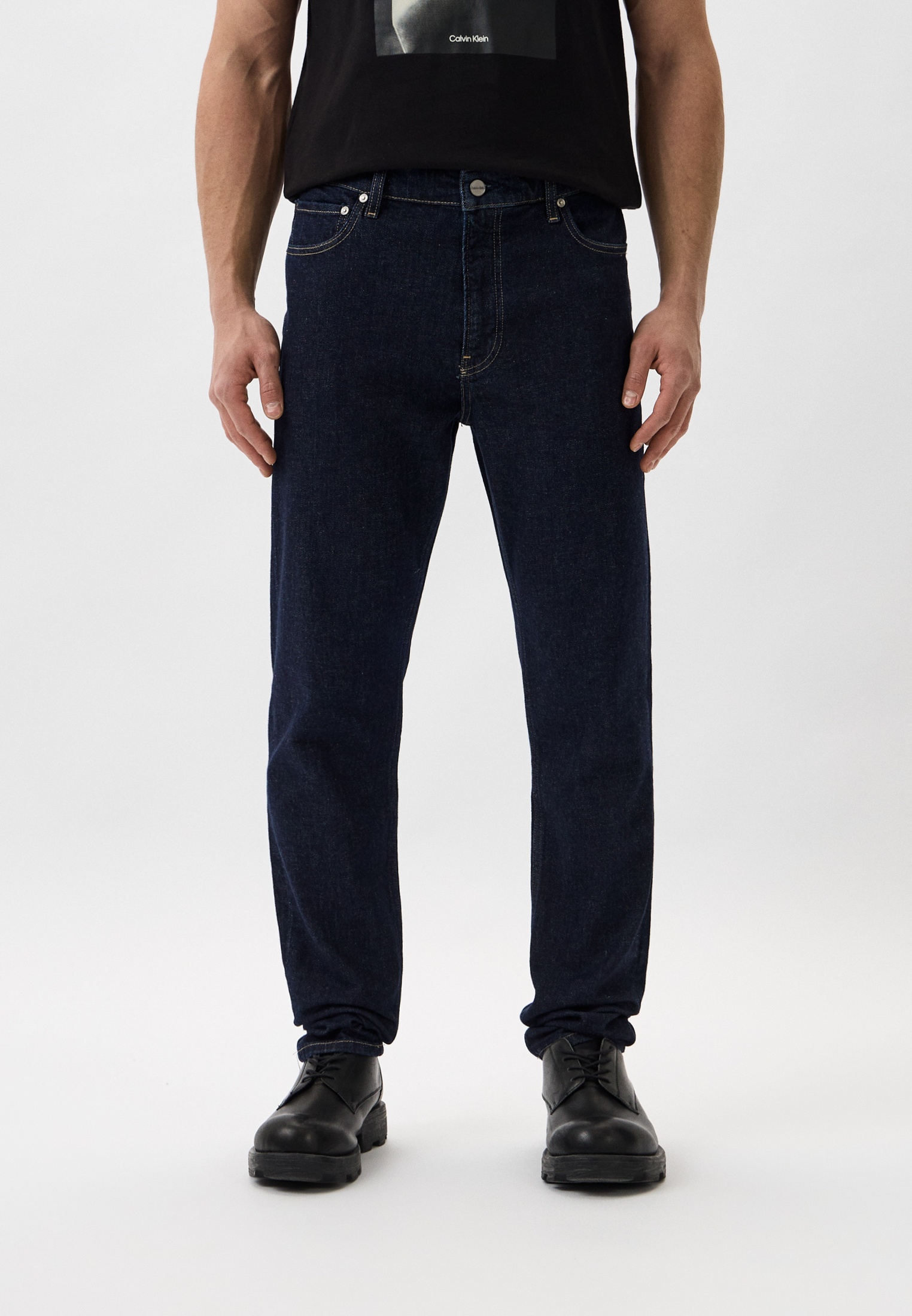 Мужские зауженные джинсы Calvin Klein (Кельвин Кляйн) K10K113983