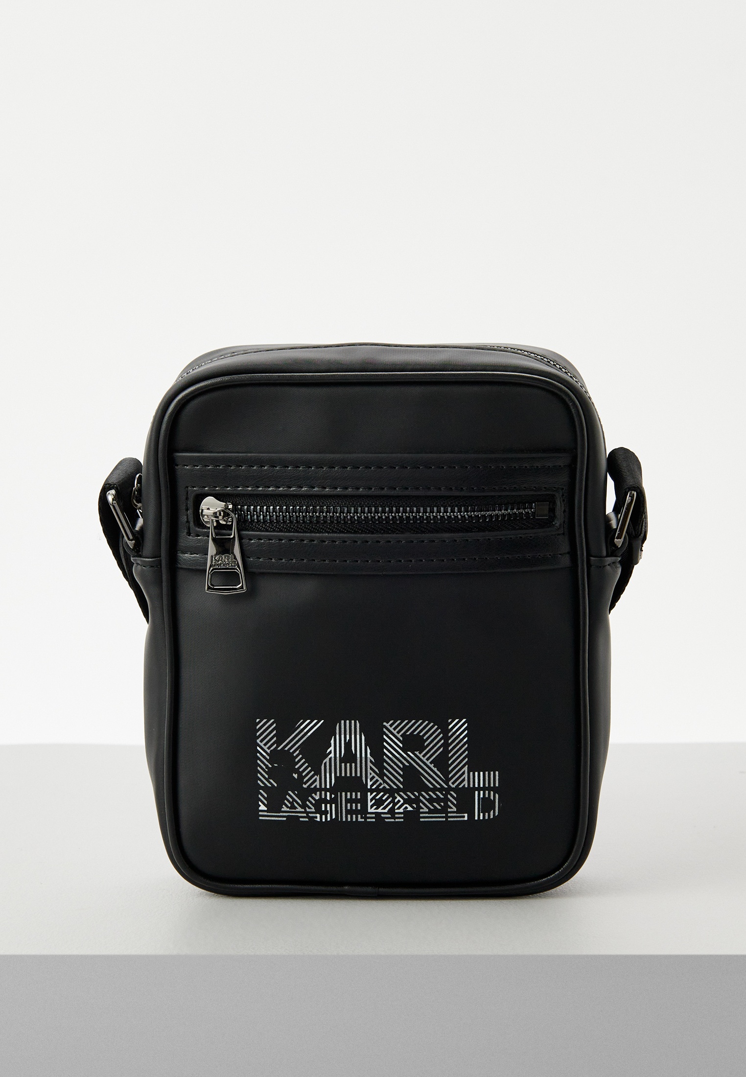 Сумка Karl Lagerfeld Сумка Karl Lagerfeld