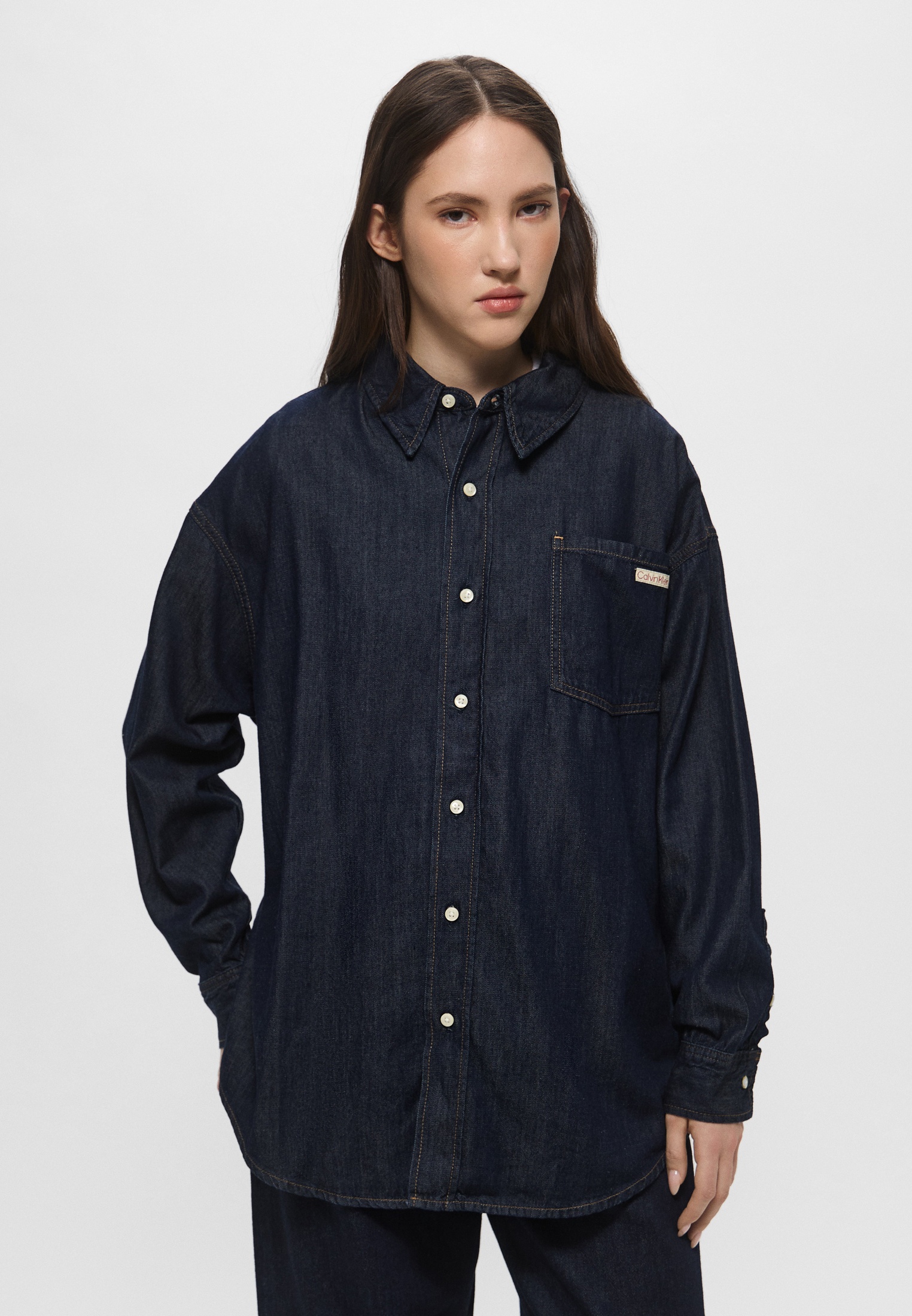 Женские джинсовые рубашки Calvin Klein Jeans Рубашка джинсовая Calvin Klein Jeans