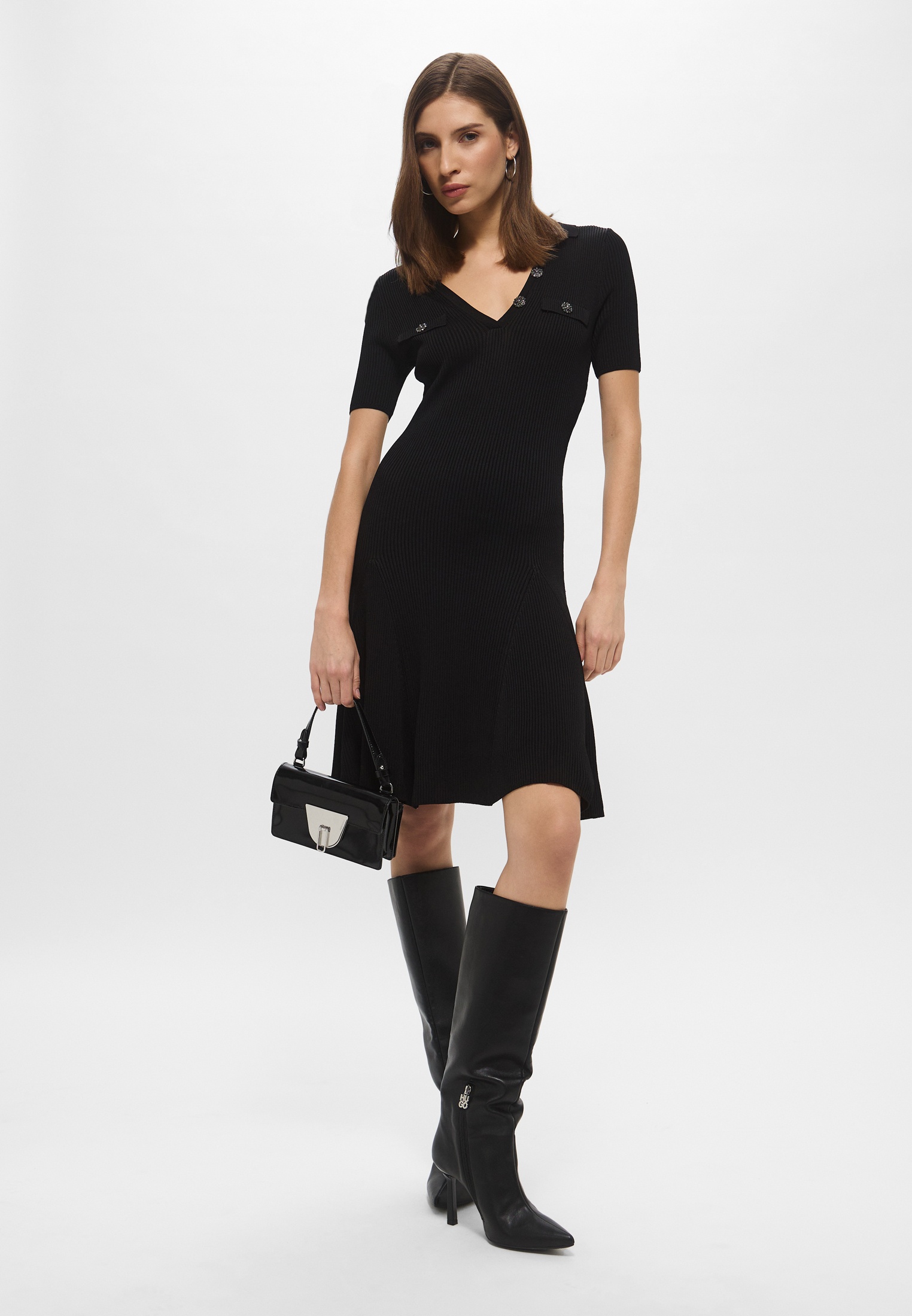 Вязаное платье Guess (Гесс) Платье Guess