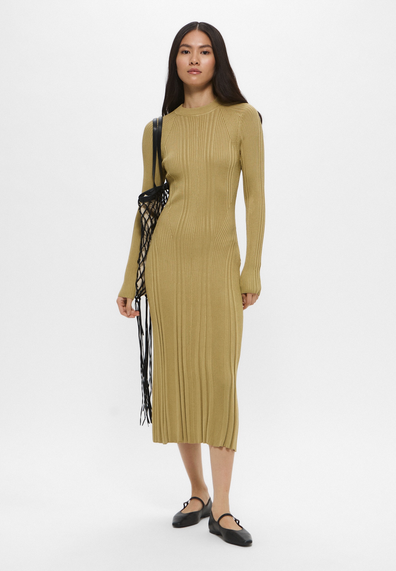 Вязаное платье H&M 0962872