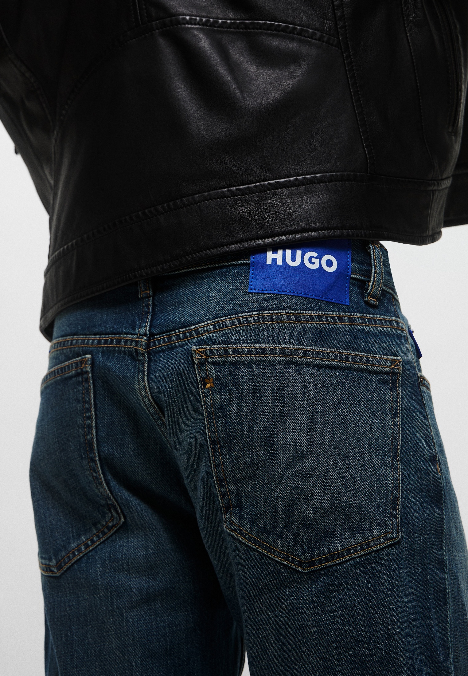 Мужские зауженные джинсы Hugo (Хуго) 50529133: изображение 5