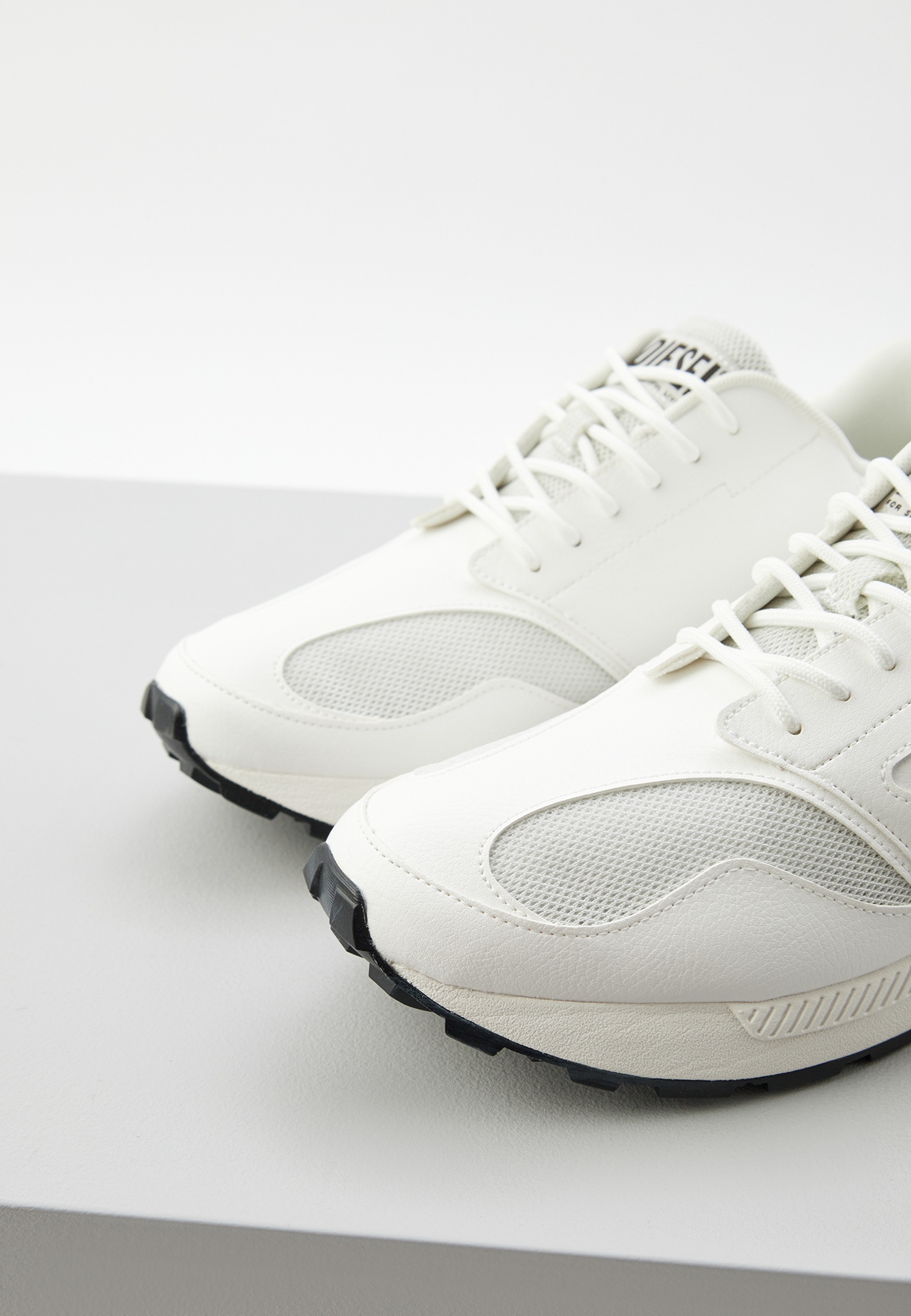 Мужские кроссовки Diesel (Дизель) Y03598P8109: изображение 2