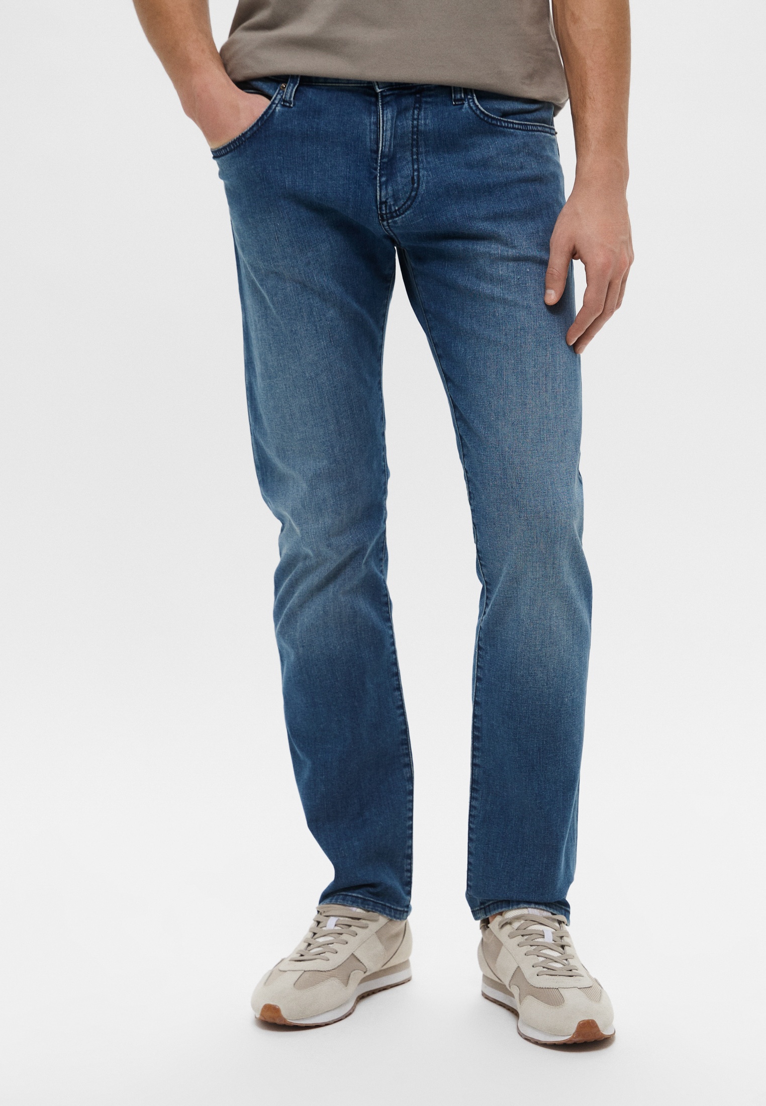 Мужские прямые джинсы Emporio Armani (Эмпорио Армани) EM001370 AF14121