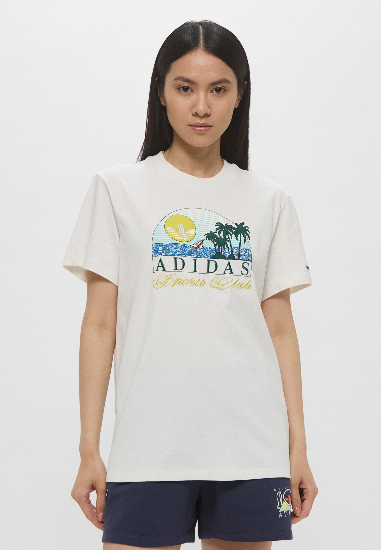 Футболка Adidas Originals (Адидас Ориджиналс) JN6683