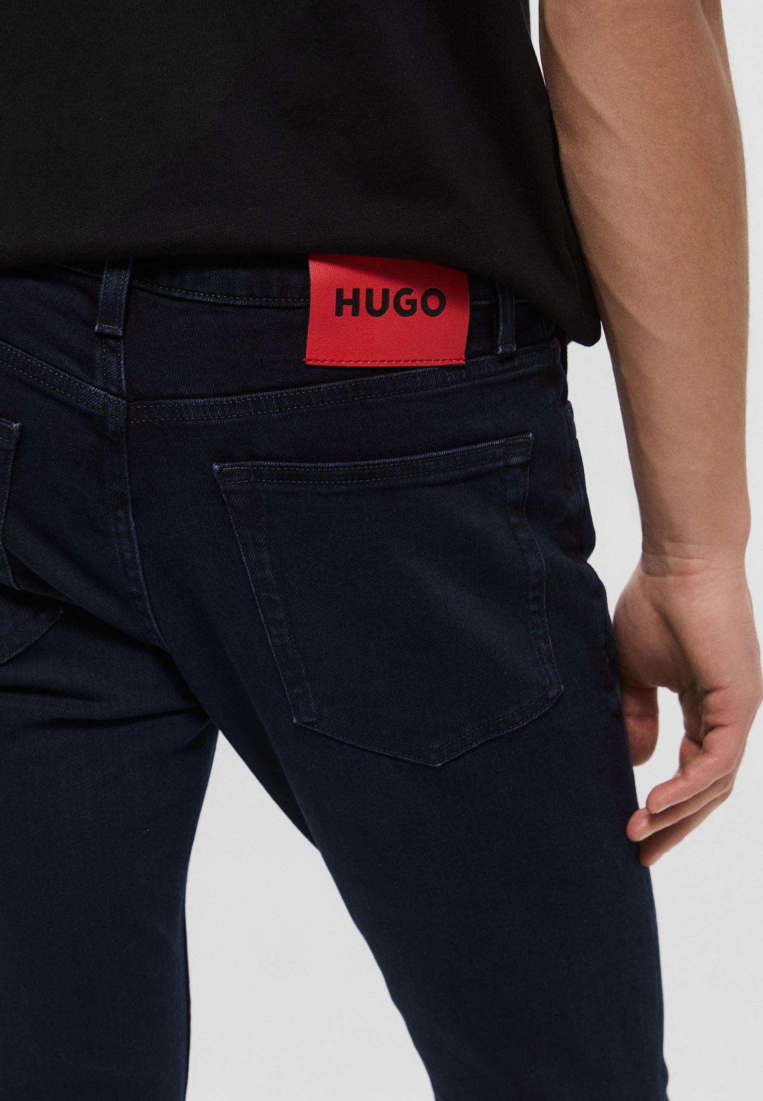 Мужские зауженные джинсы Hugo (Хуго) 50517493: изображение 5