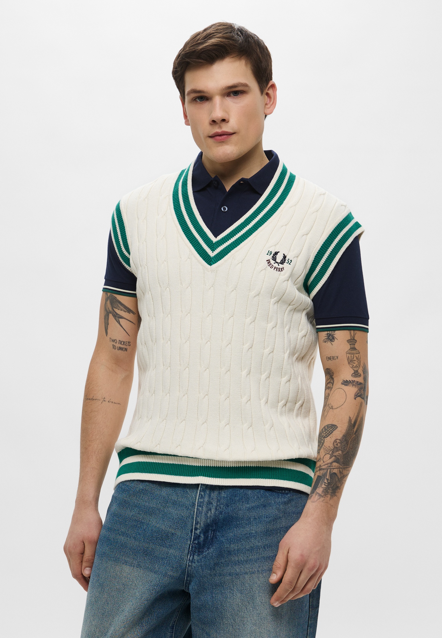 Жилет Fred Perry (Фред Перри) Жилет Fred Perry