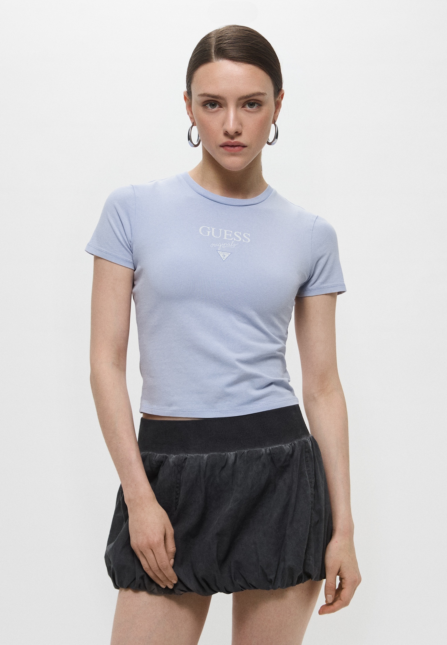 Футболка с коротким рукавом Guess (Гесс) Футболка Guess