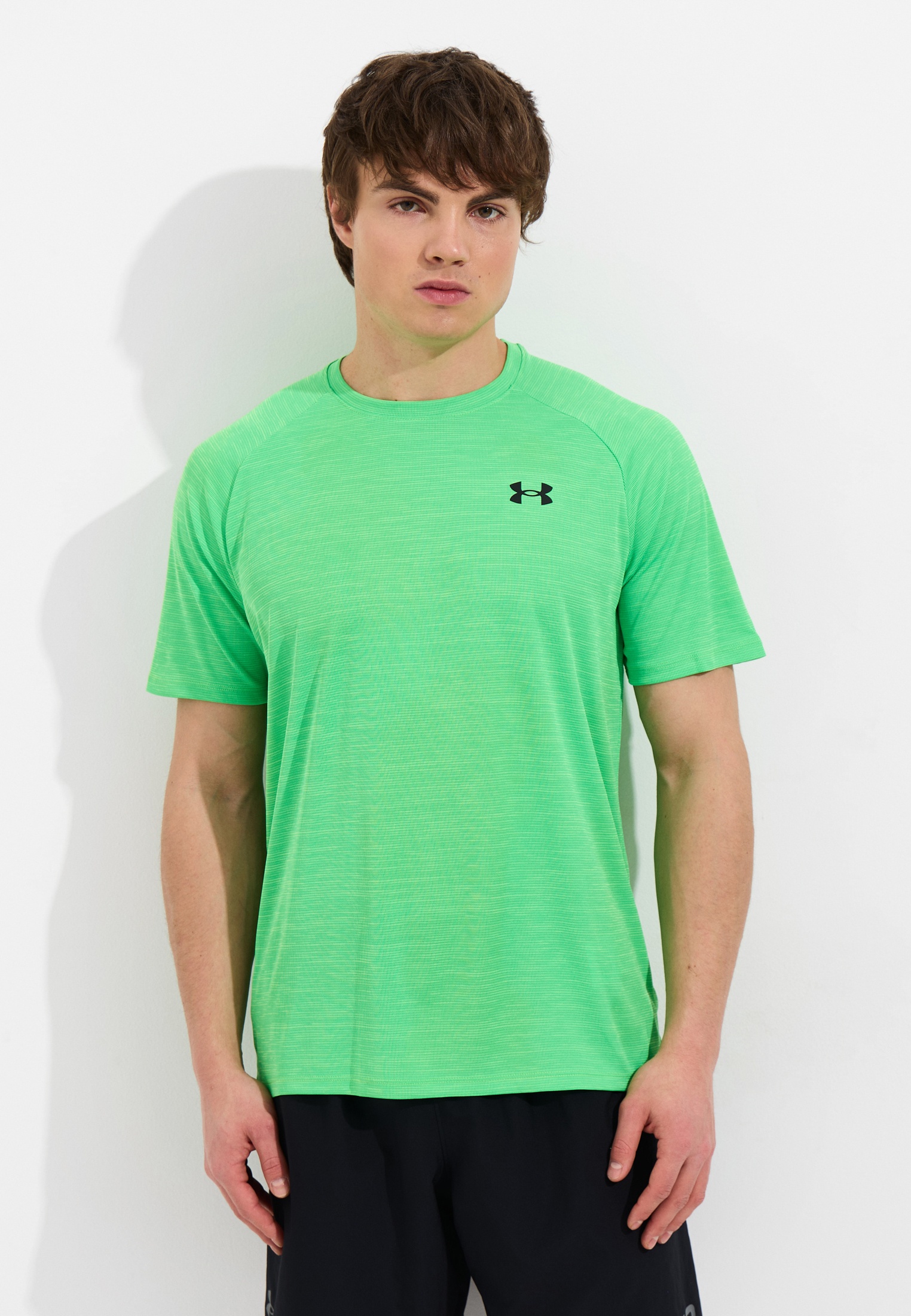 Спортивная футболка Under Armour Футболка спортивная Under Armour