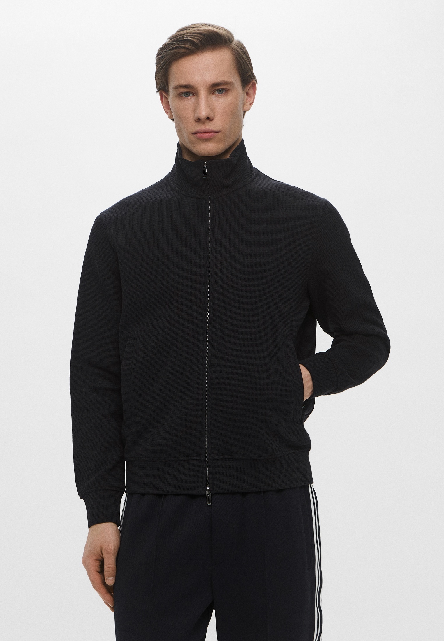 Олимпийка Emporio Armani (Эмпорио Армани) EM000944 AF13358