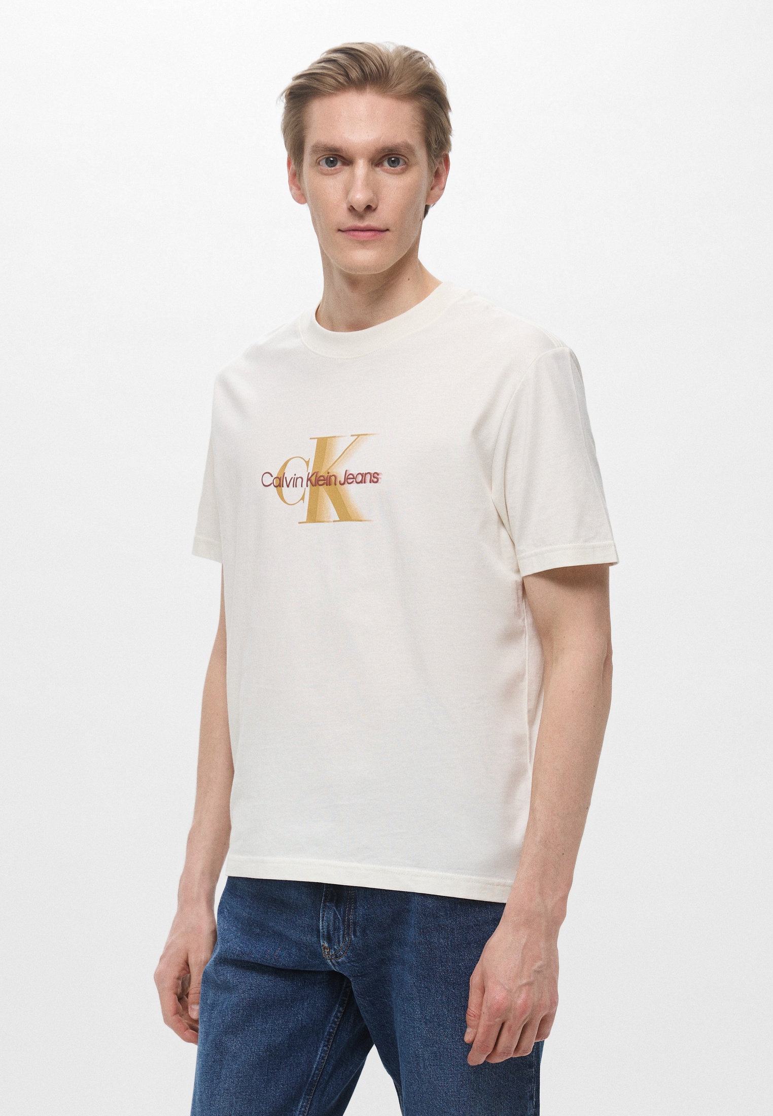 Футболка с коротким рукавом Calvin Klein Jeans J30J327471