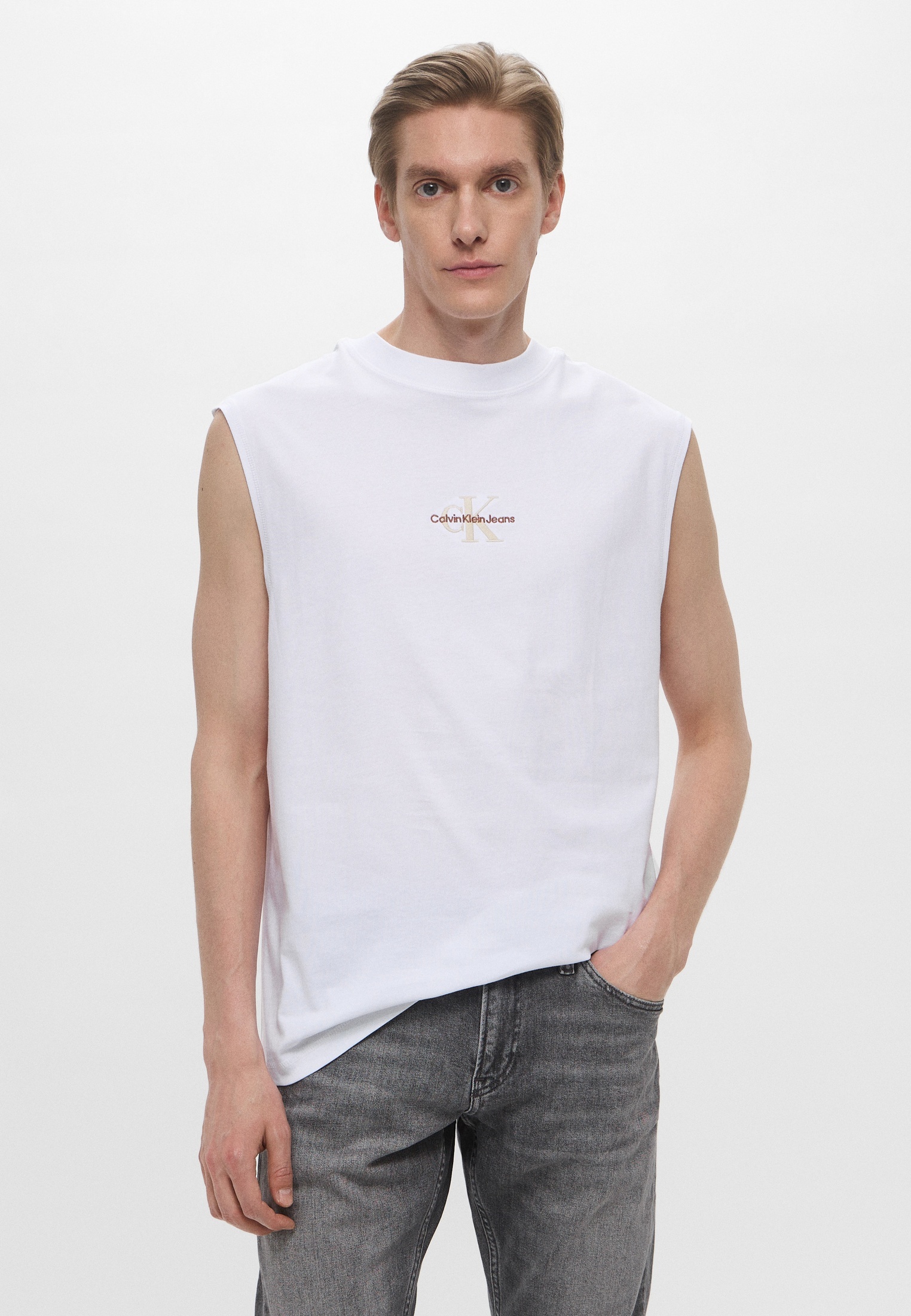 Майка Calvin Klein Jeans J30J327493