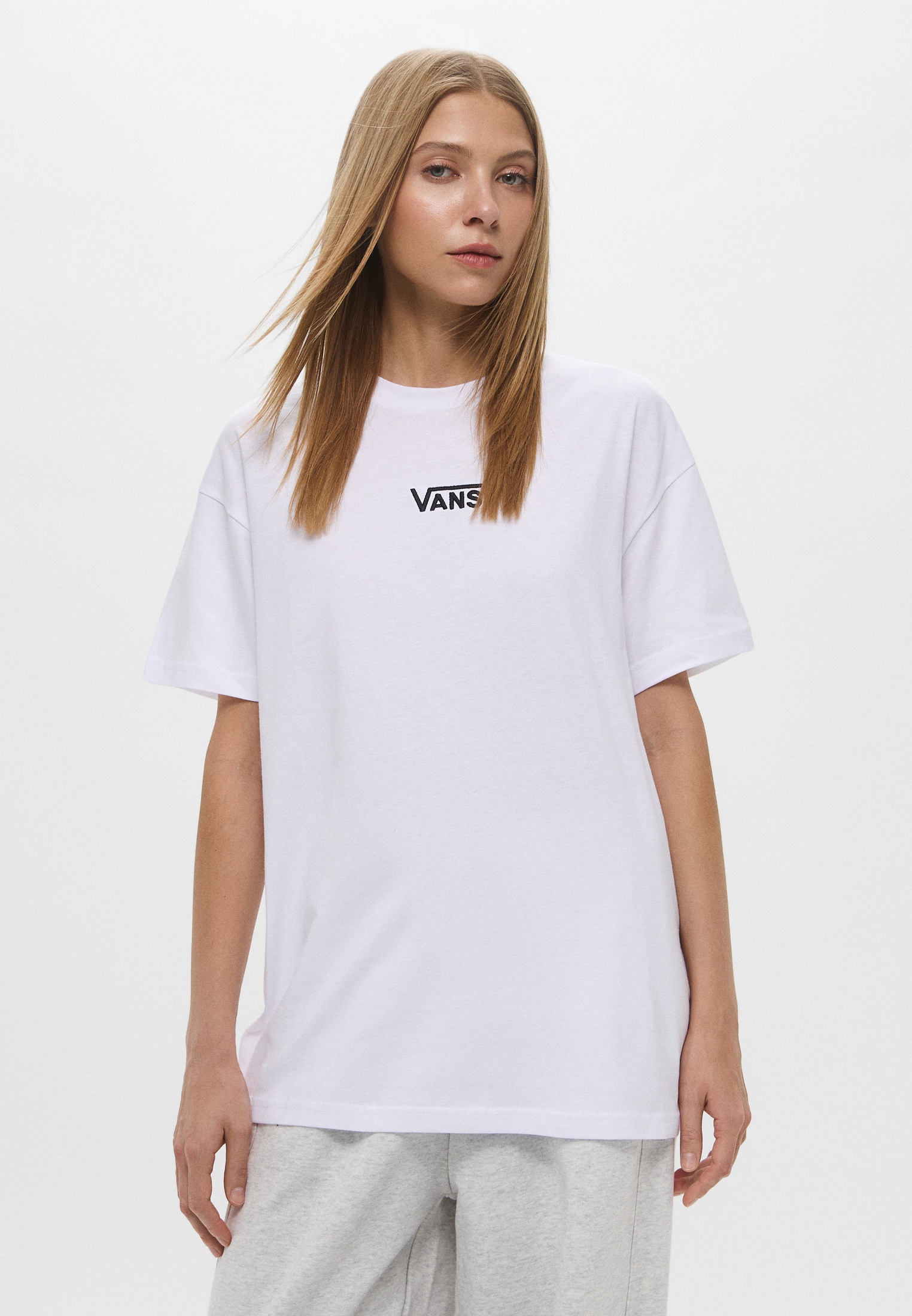 Футболка VANS (ВАНС) VN0A7YUT