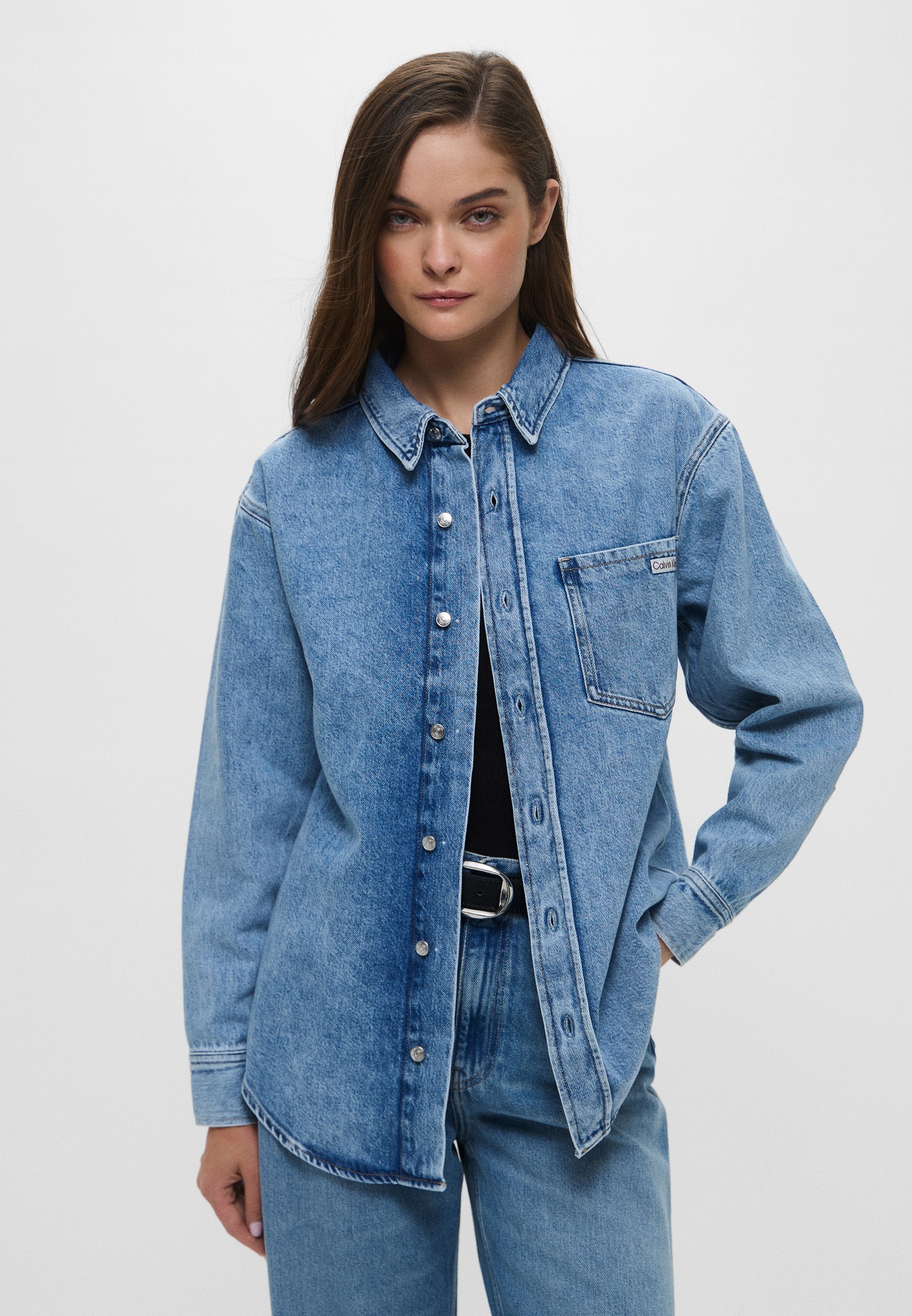 Женские джинсовые рубашки Calvin Klein Jeans Рубашка джинсовая Calvin Klein Jeans